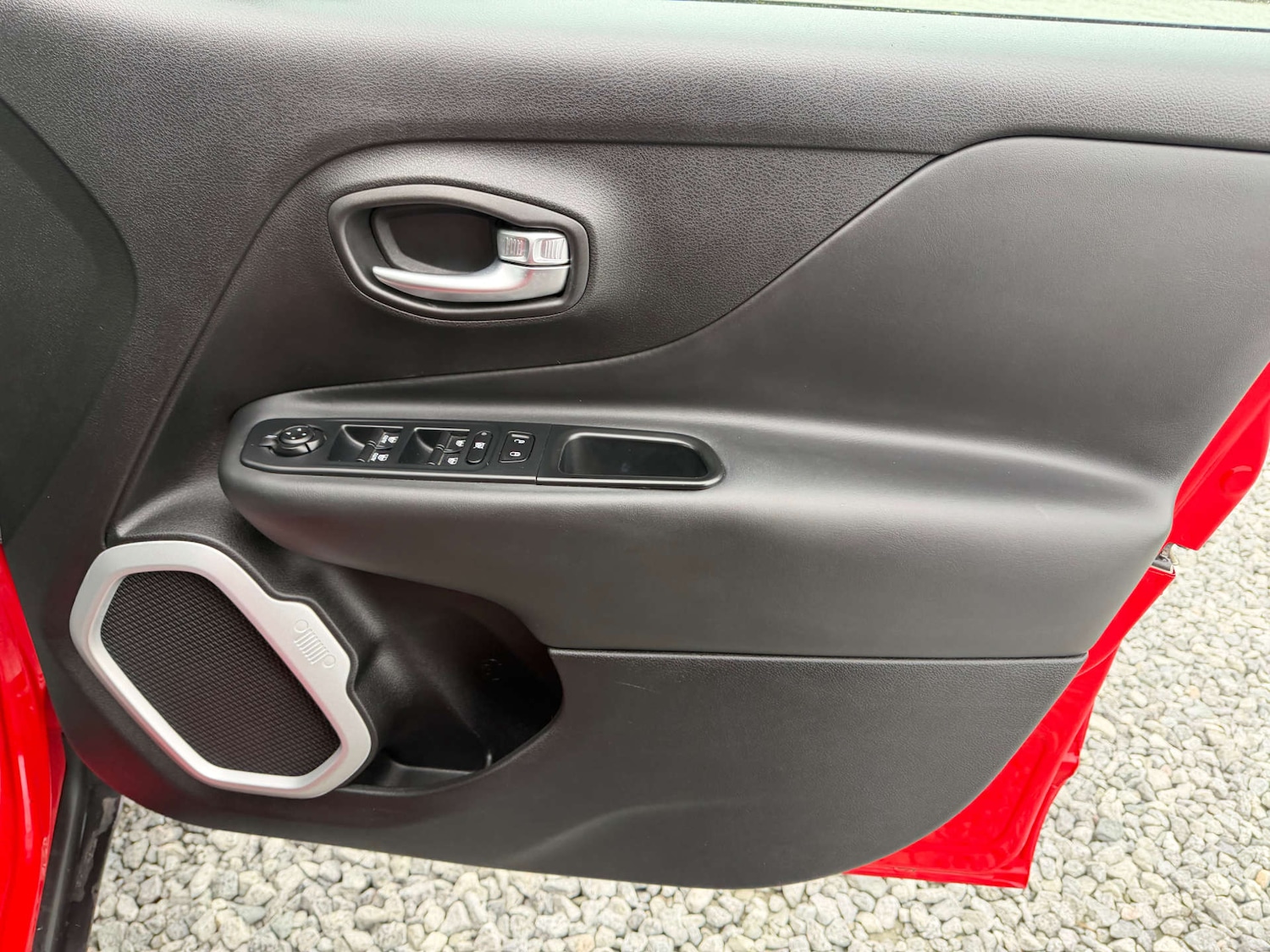 Used Jeep Renegade 2015 for sale - 77641703: Photo 40