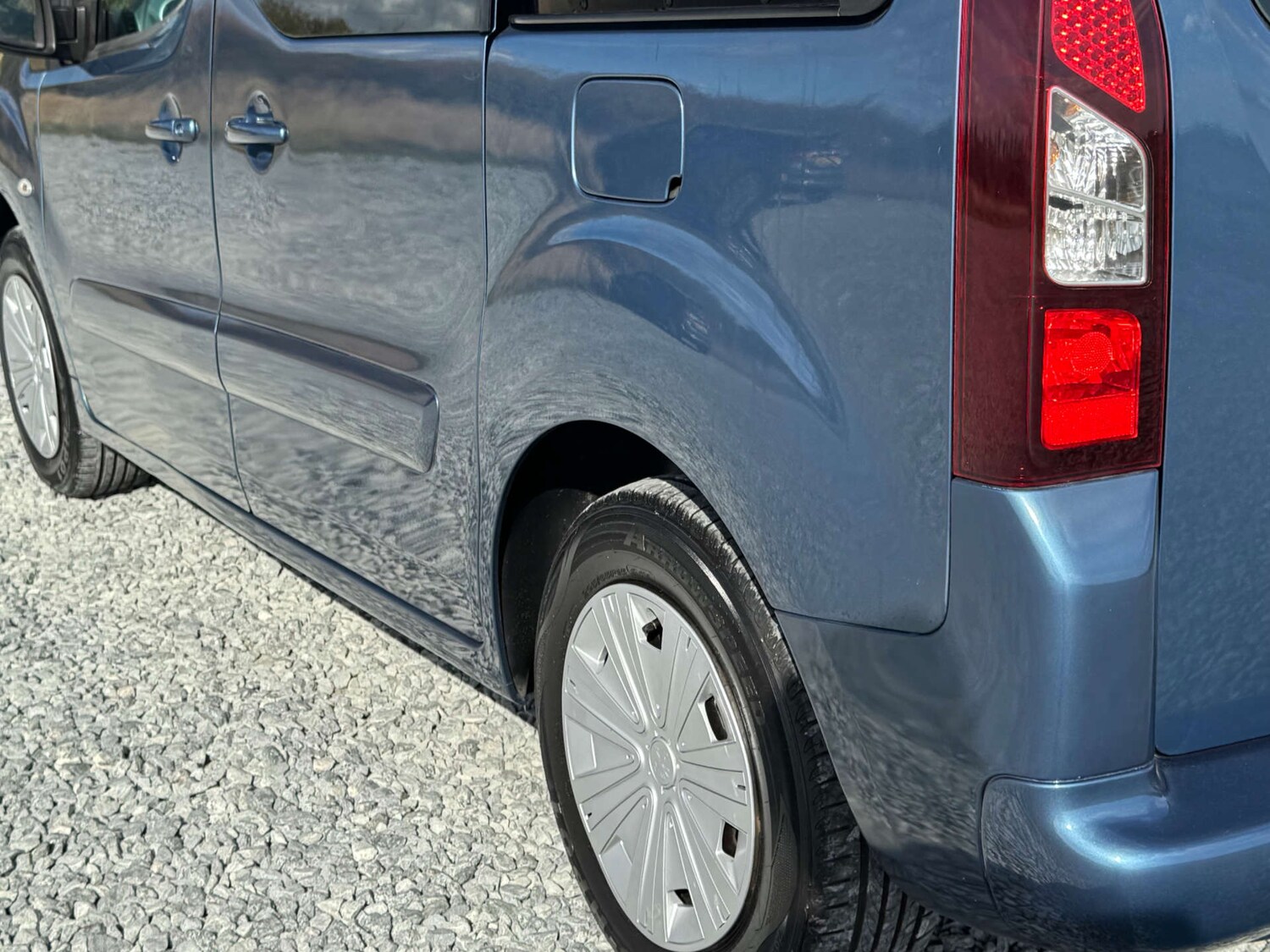Used Peugeot Partner Tepee 2014 for sale - 76363695: Photo 43