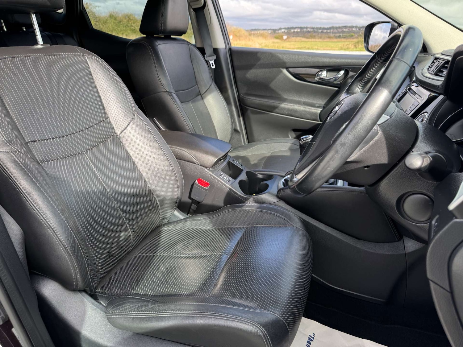 Used Nissan Qashqai 2015 for sale - 76363880: Photo 14