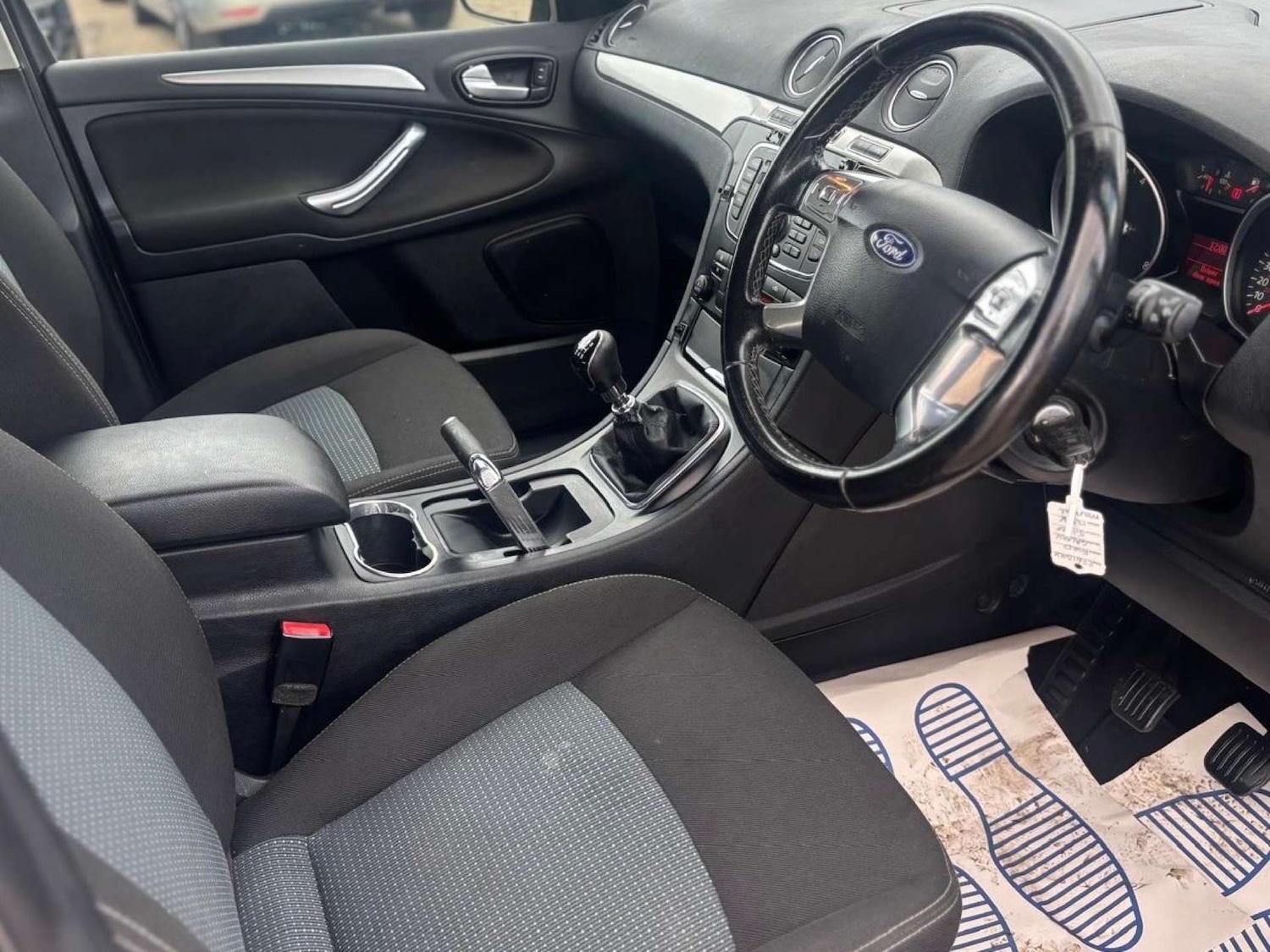Used Ford Galaxy 2011 for sale - 76340735: Photo 5