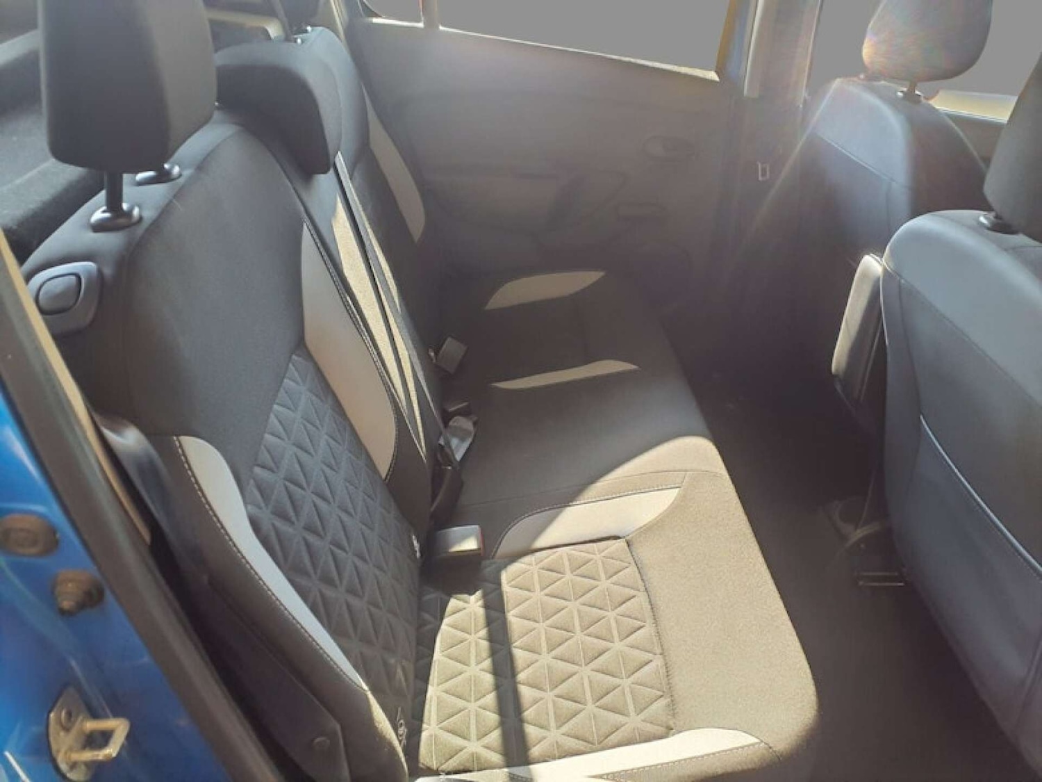 Used Dacia Sandero Stepway 2015 for sale - 78011961: Photo 7