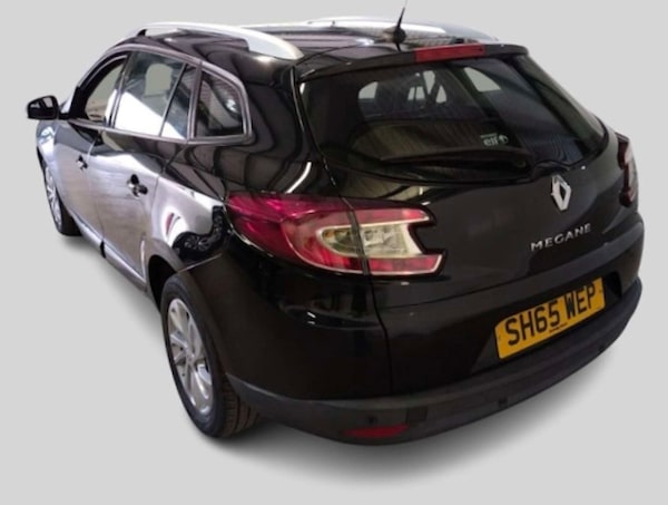 Used Renault Megane 2015 for sale - 76220632: Photo 4