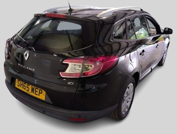 Used Renault Megane 2015 for sale - 76220632: Photo 5