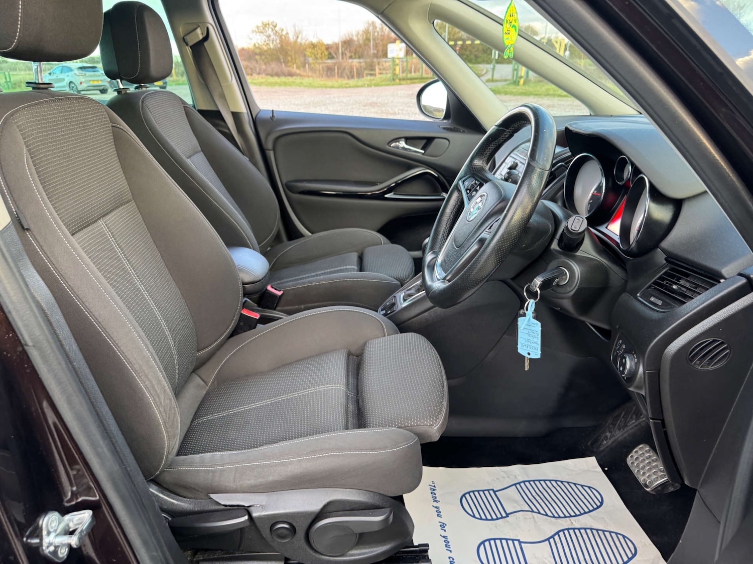 Used Vauxhall Zafira 2015 for sale - 76367334: Photo 10