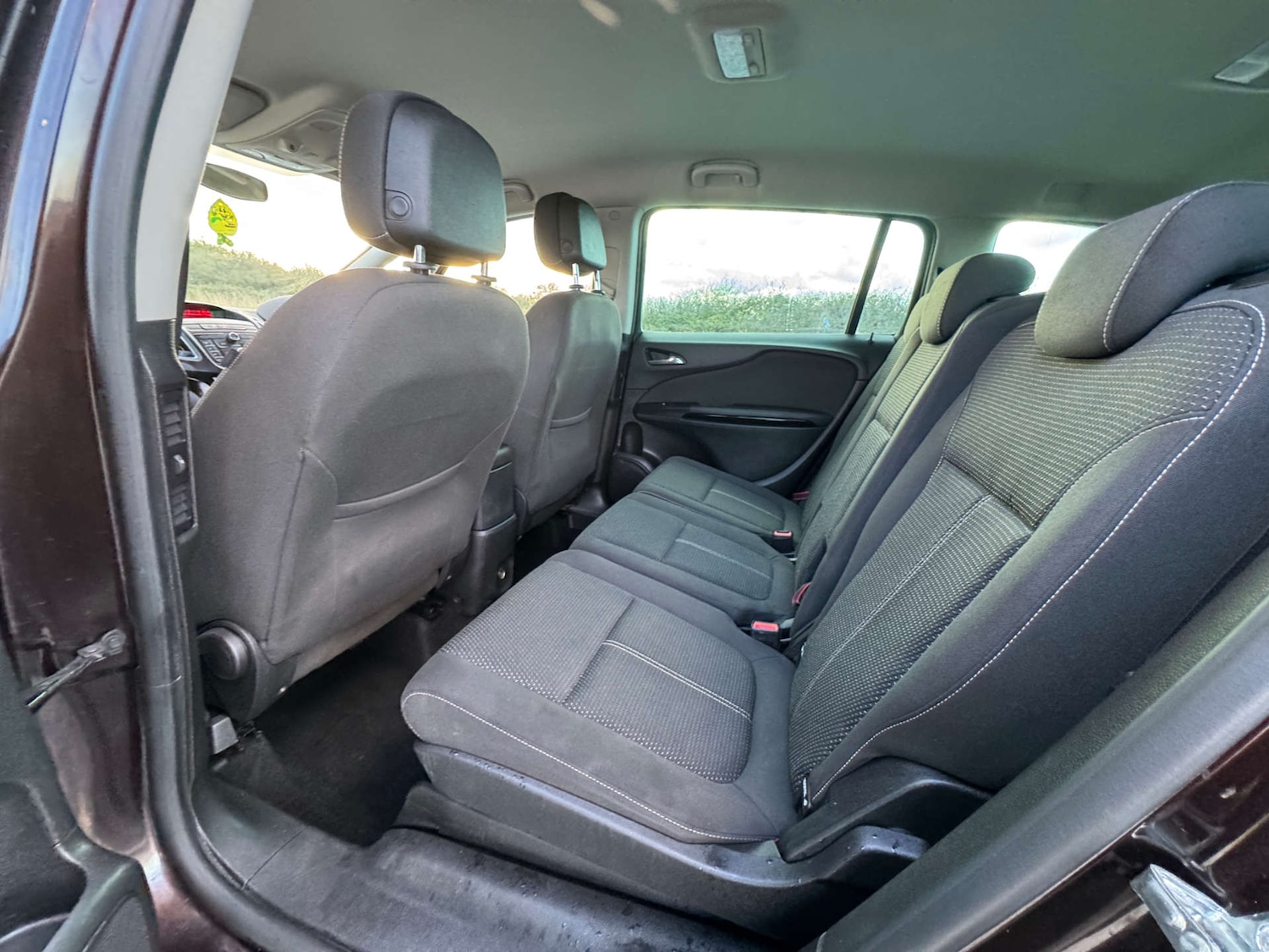 Used Vauxhall Zafira 2015 for sale - 76367334: Photo 18