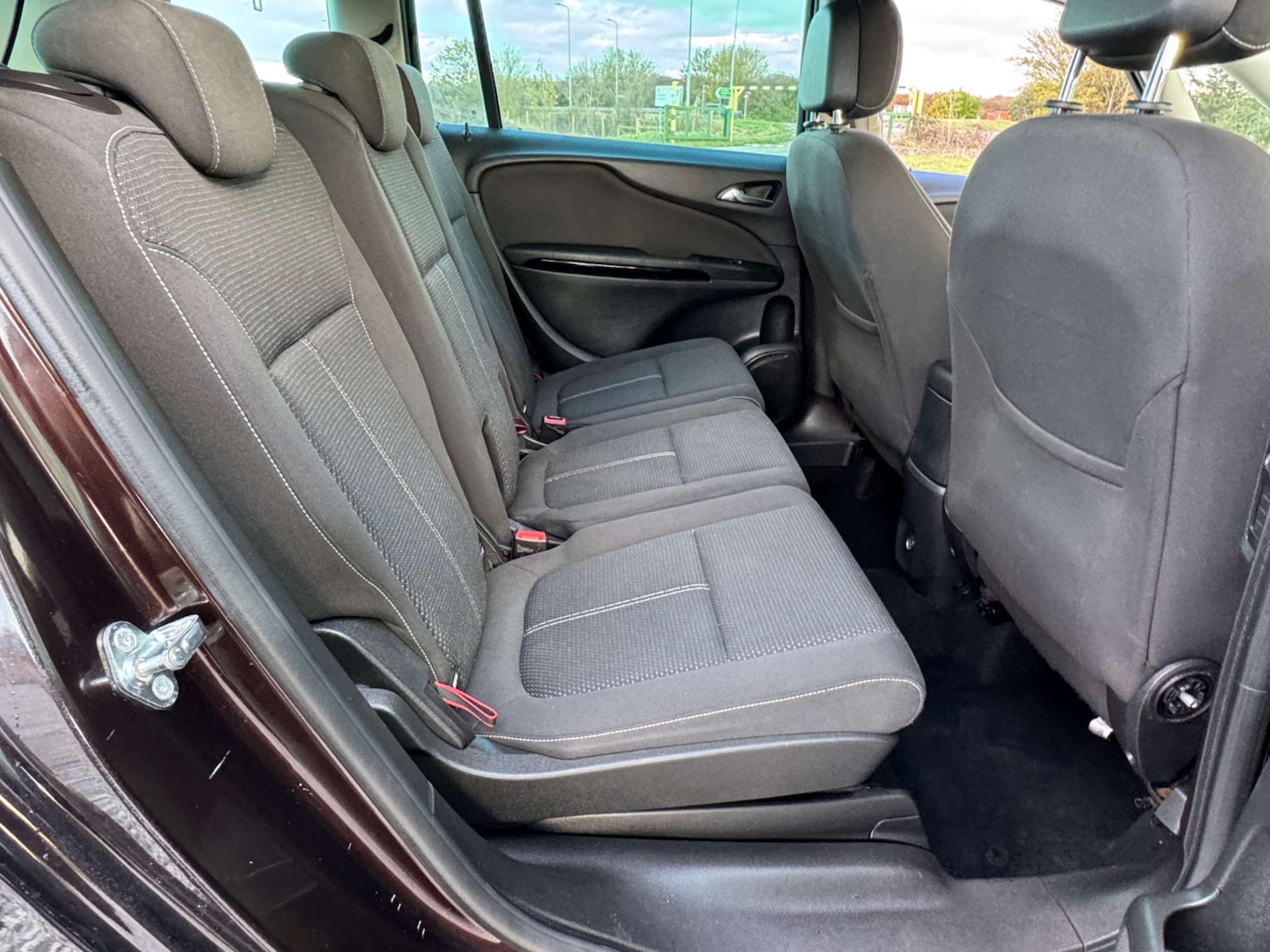 Used Vauxhall Zafira 2015 for sale - 76367334: Photo 22