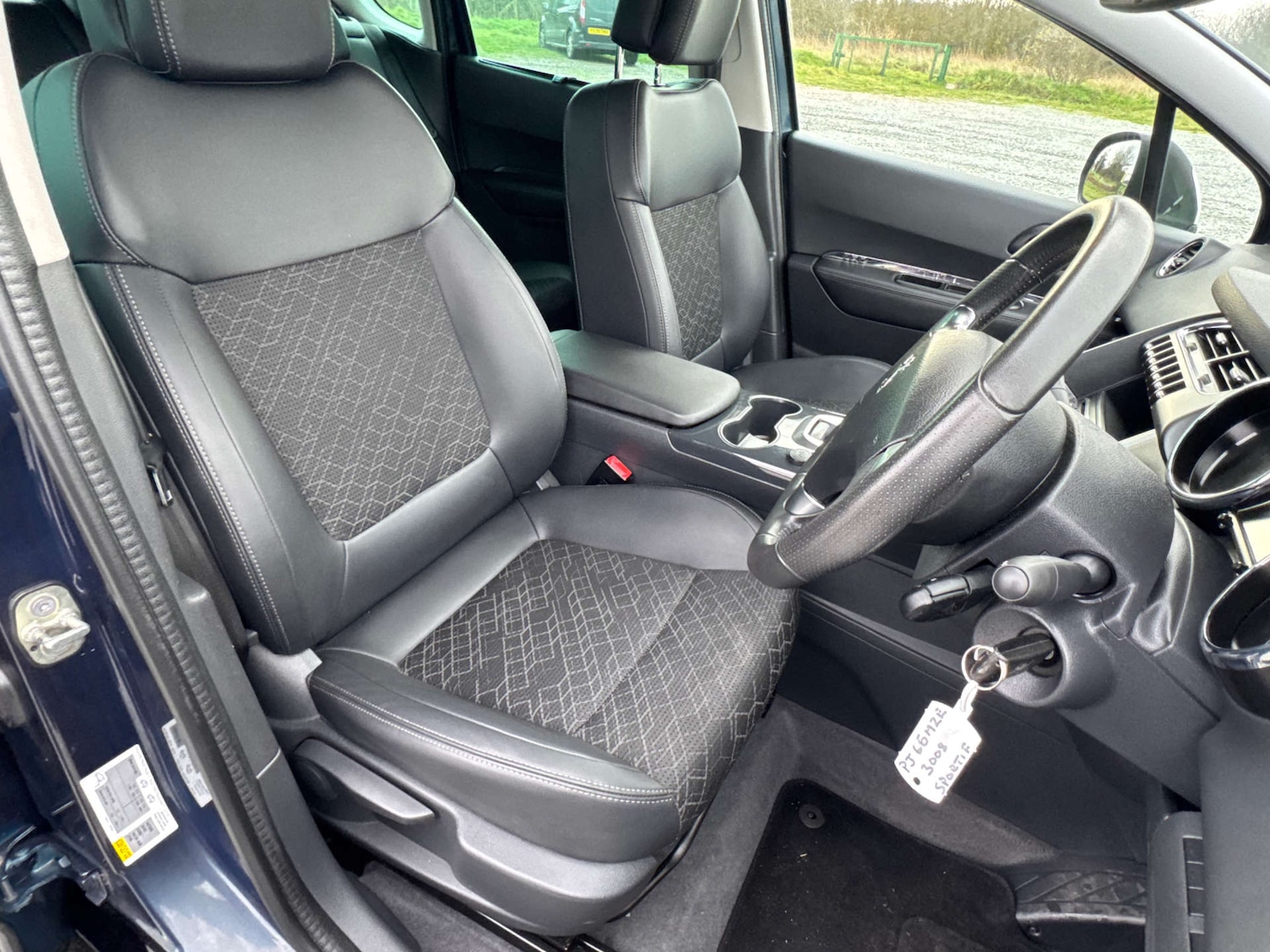 Used Peugeot 3008 2015 for sale - 77641667: Photo 13