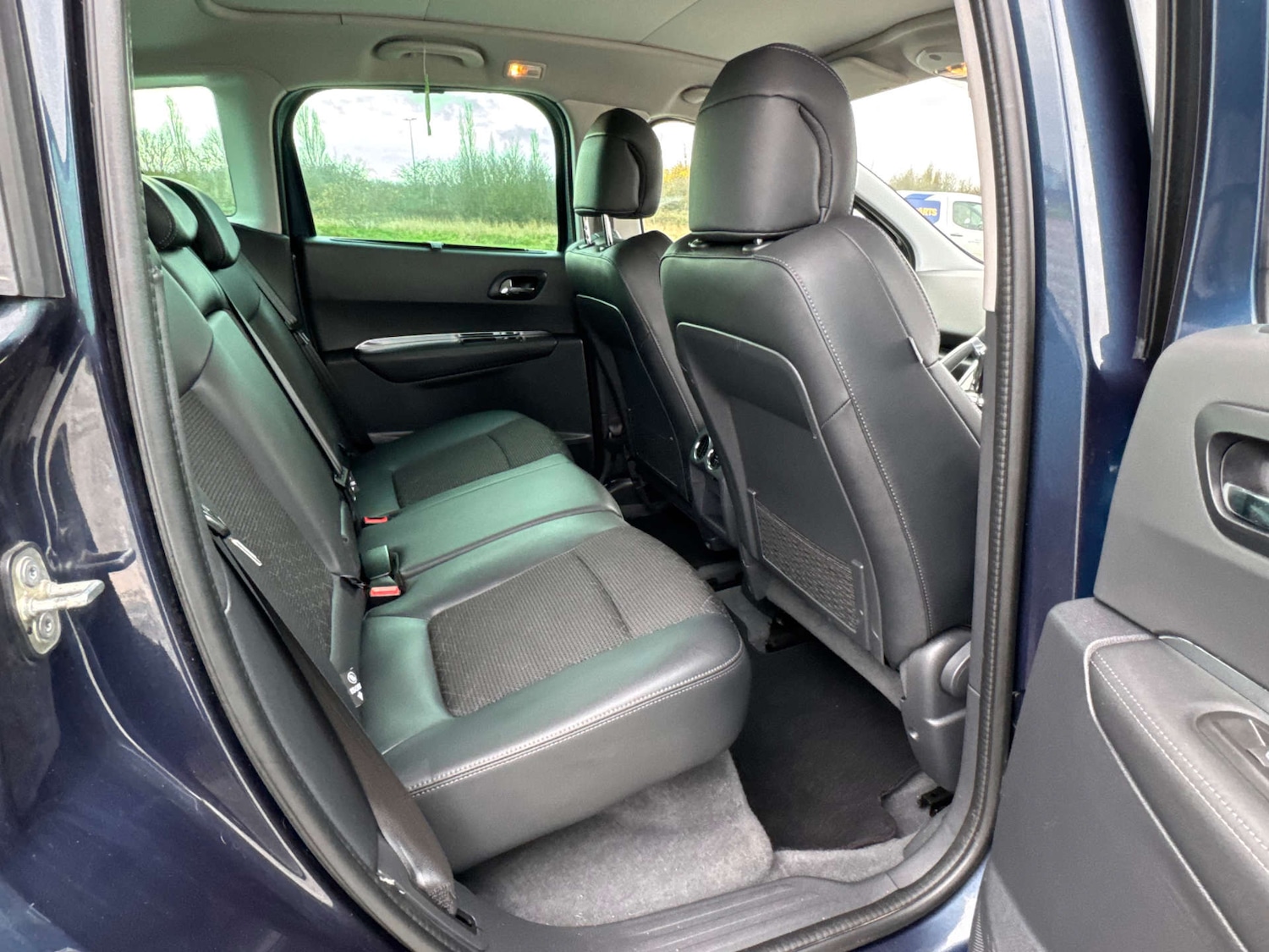 Used Peugeot 3008 2015 for sale - 77641667: Photo 25