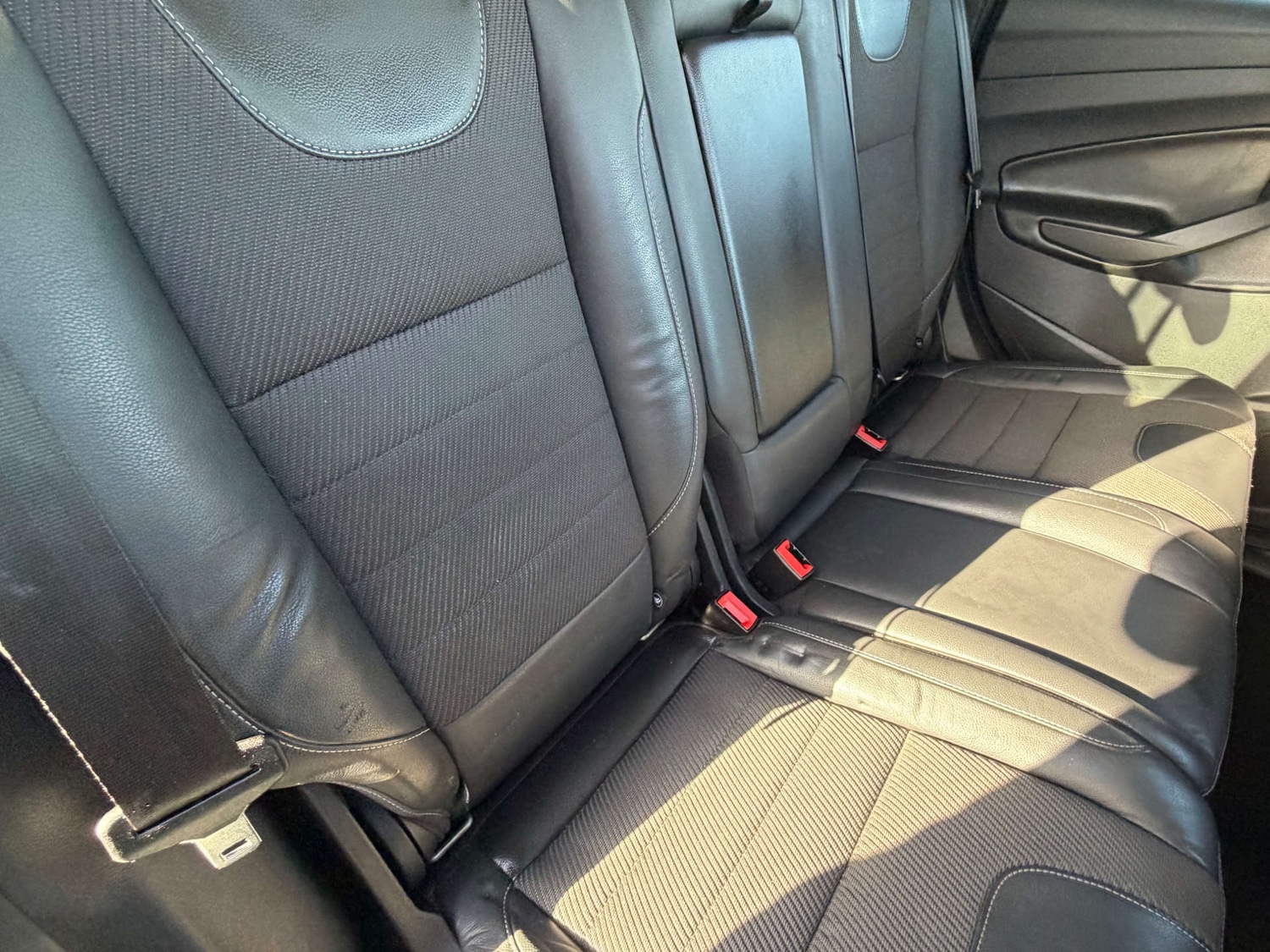 Used Ford Kuga 2016 for sale - 77941619: Photo 28