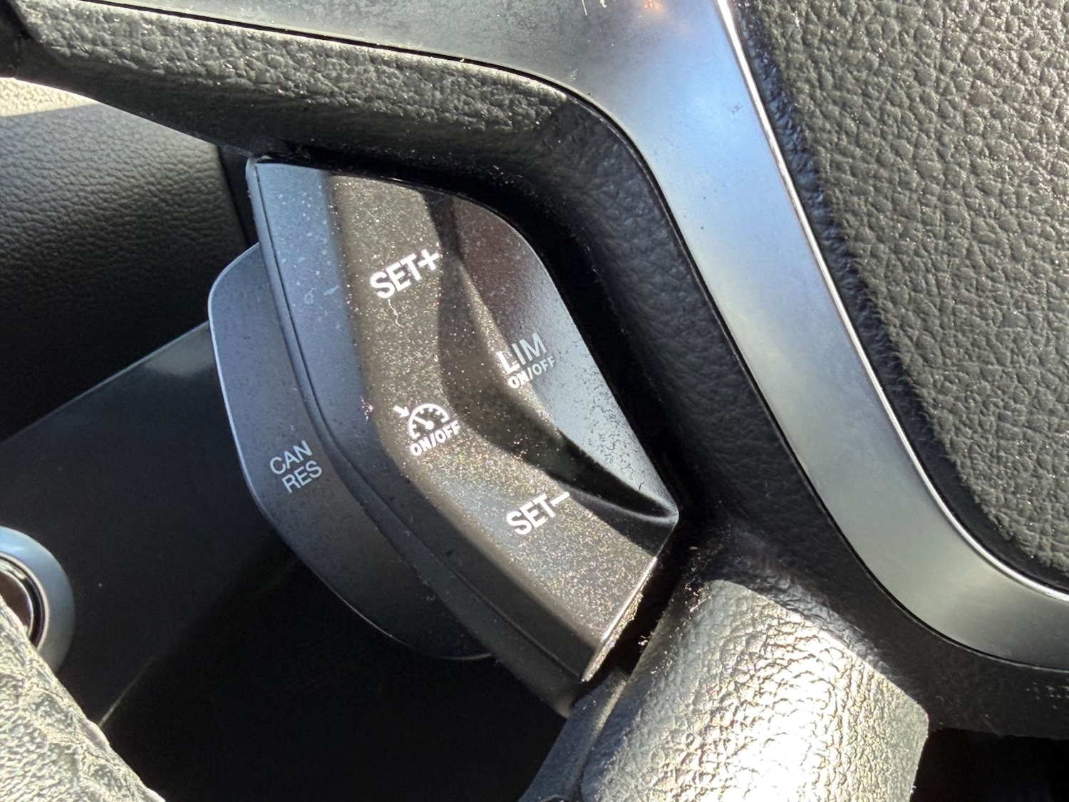 Used Ford Kuga 2016 for sale - 77941619: Photo 36