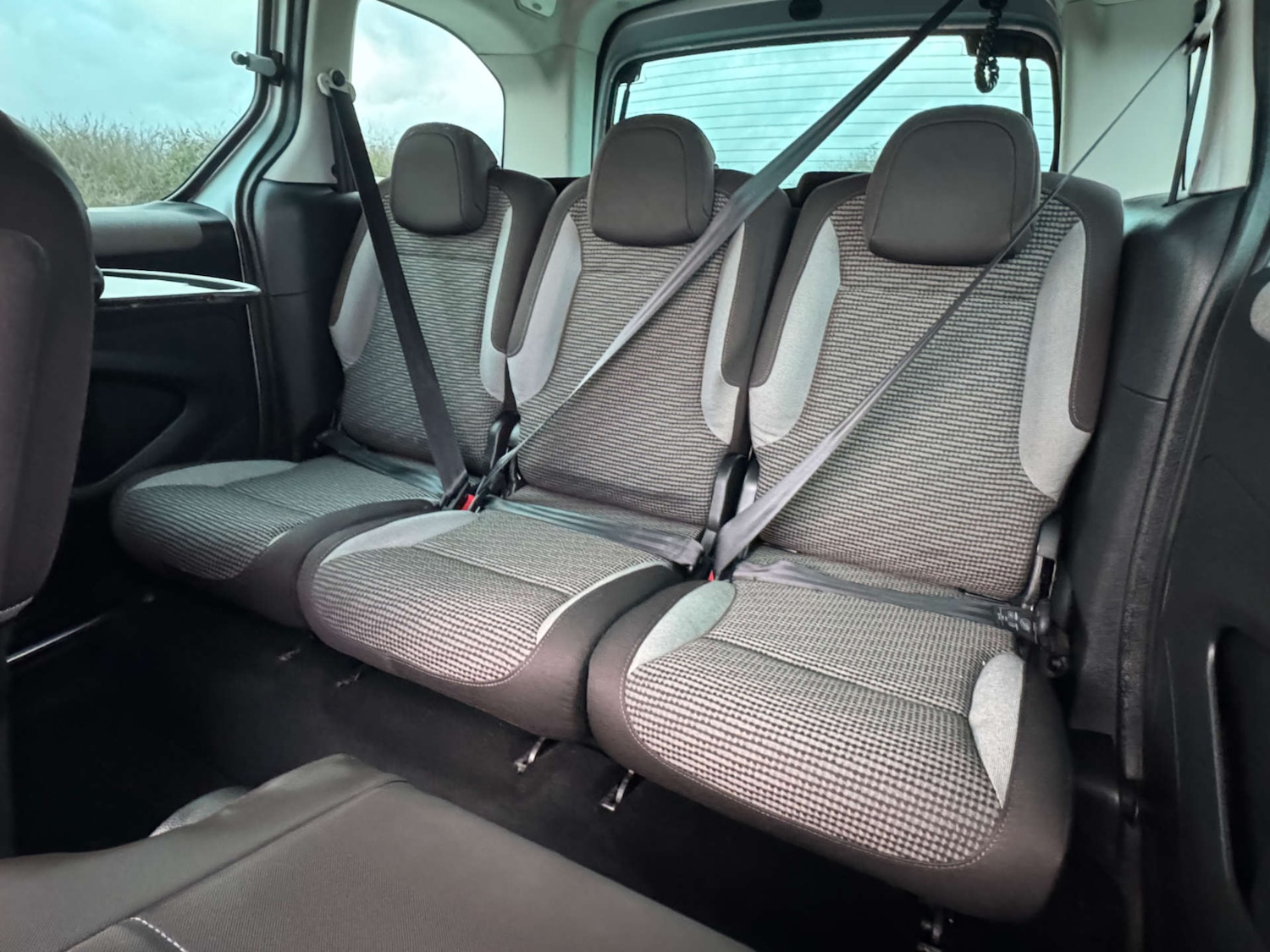 Used Peugeot Partner Tepee 2014 for sale - 76412626: Photo 17