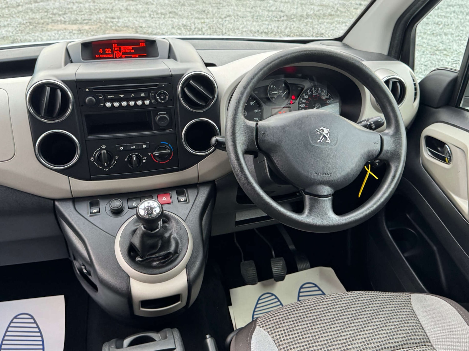 Used Peugeot Partner Tepee 2014 for sale - 76412626: Photo 28