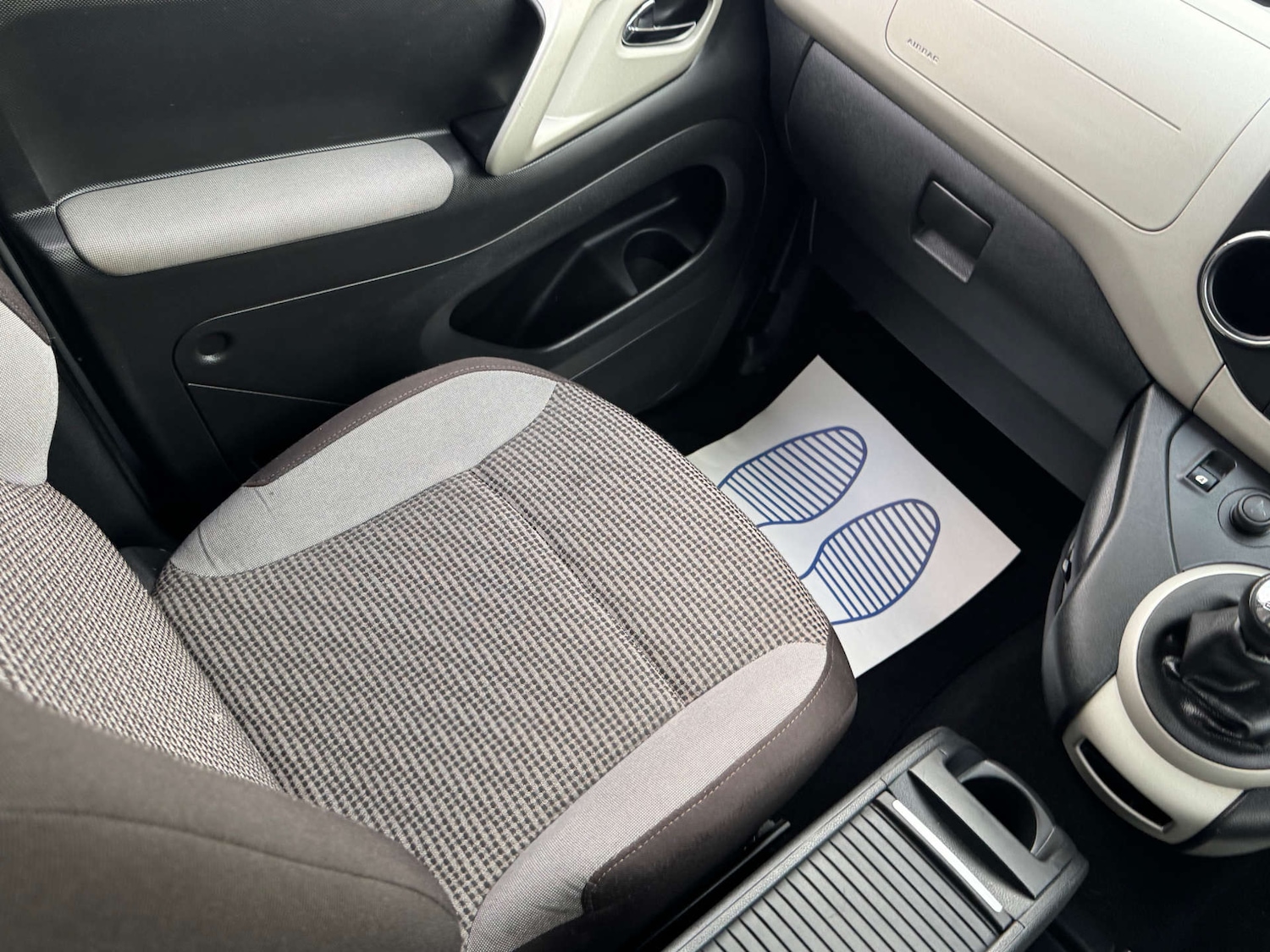 Used Peugeot Partner Tepee 2014 for sale - 76412626: Photo 29