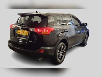 Used Toyota RAV4 2015 for sale - 76477447: Photo