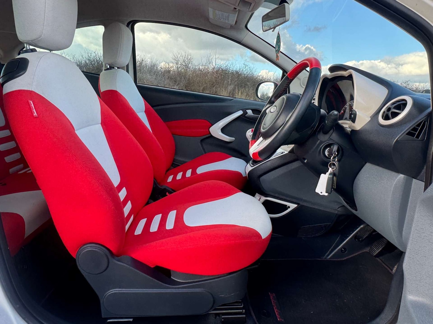 Used Ford Ka 2010 for sale - 76117726: Photo 11