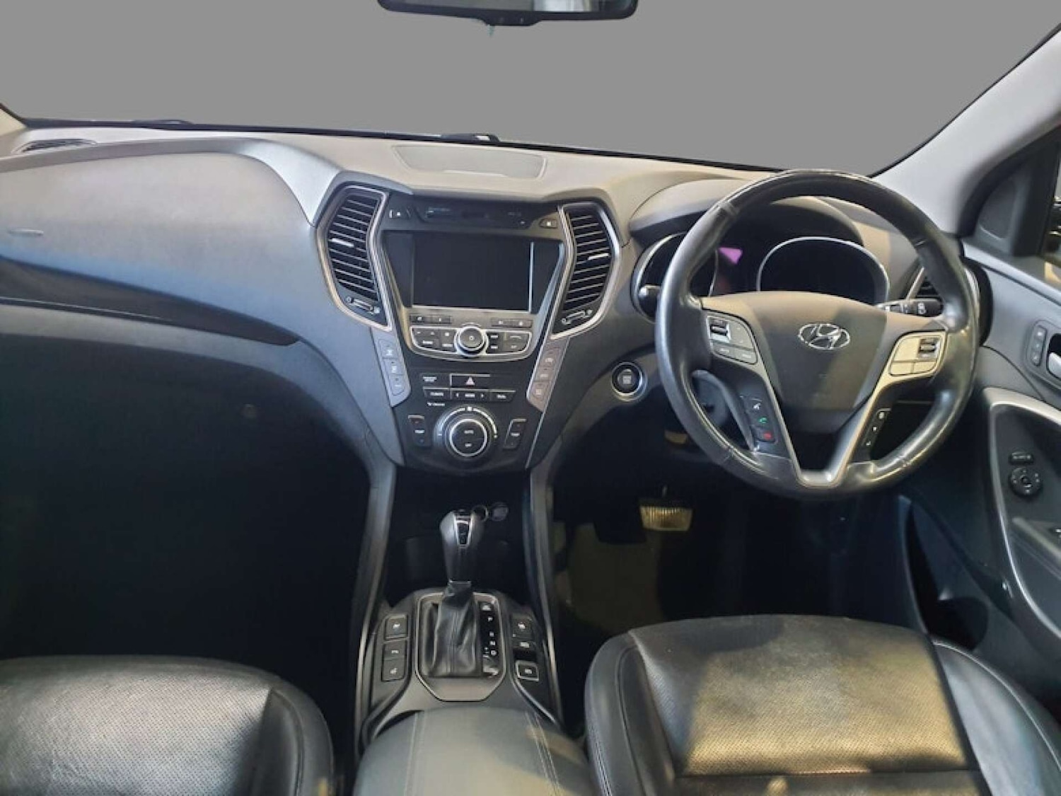 Used Hyundai Santa Fe 2015 for sale - 76412633: Photo 7