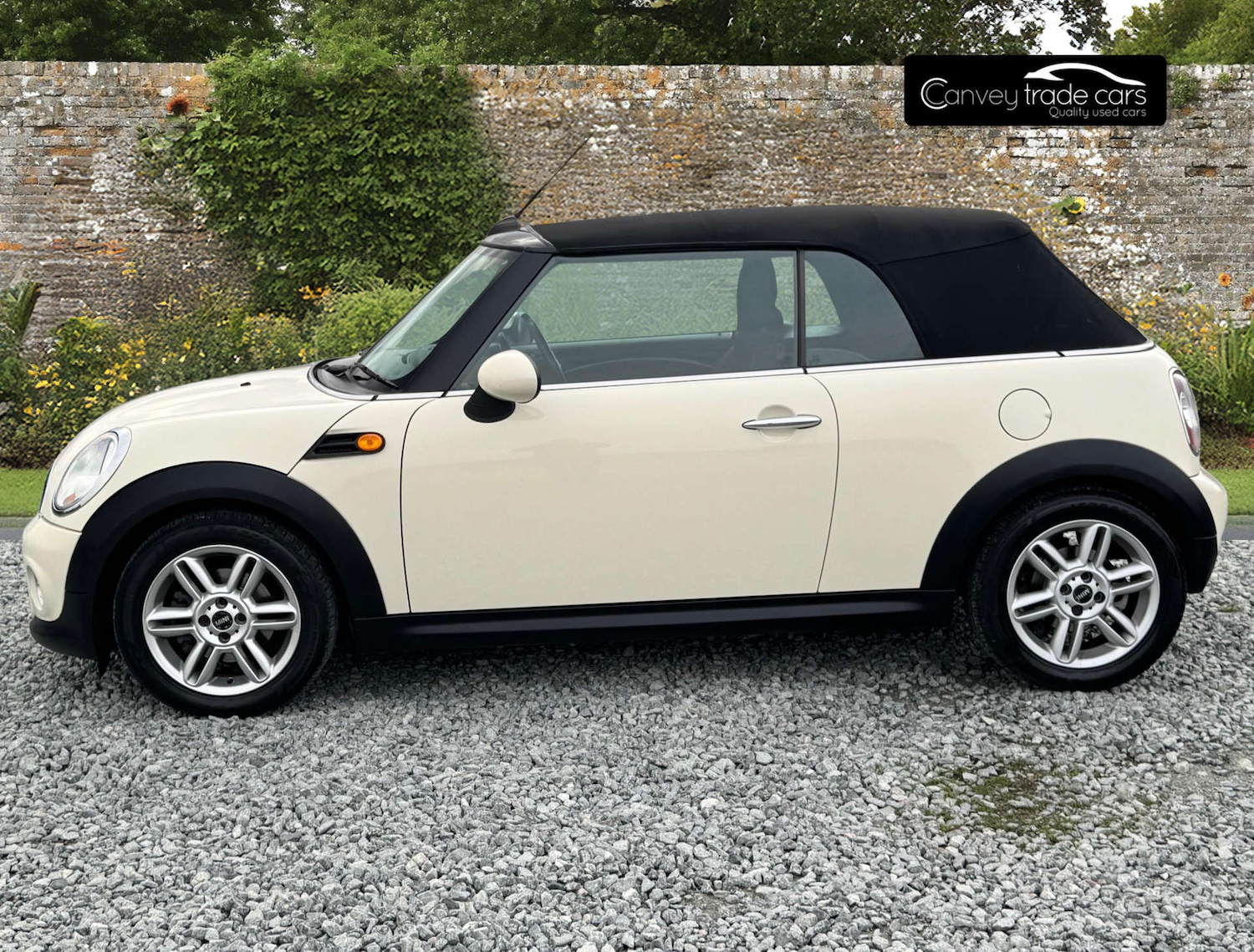 Used MINI Convertible 2012 for sale - 76600670: Photo 13