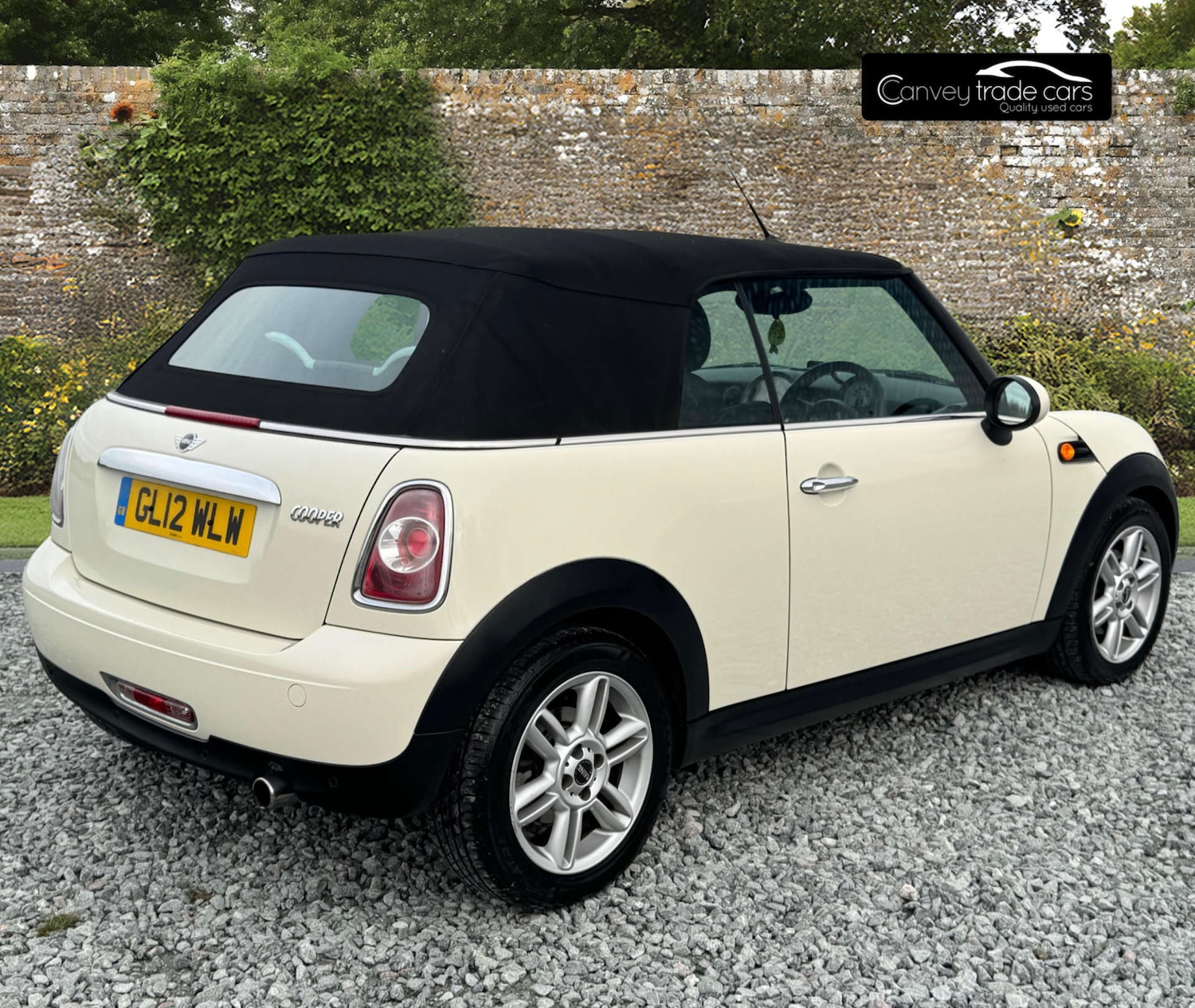 Used MINI Convertible 2012 for sale - 76600670: Photo 16