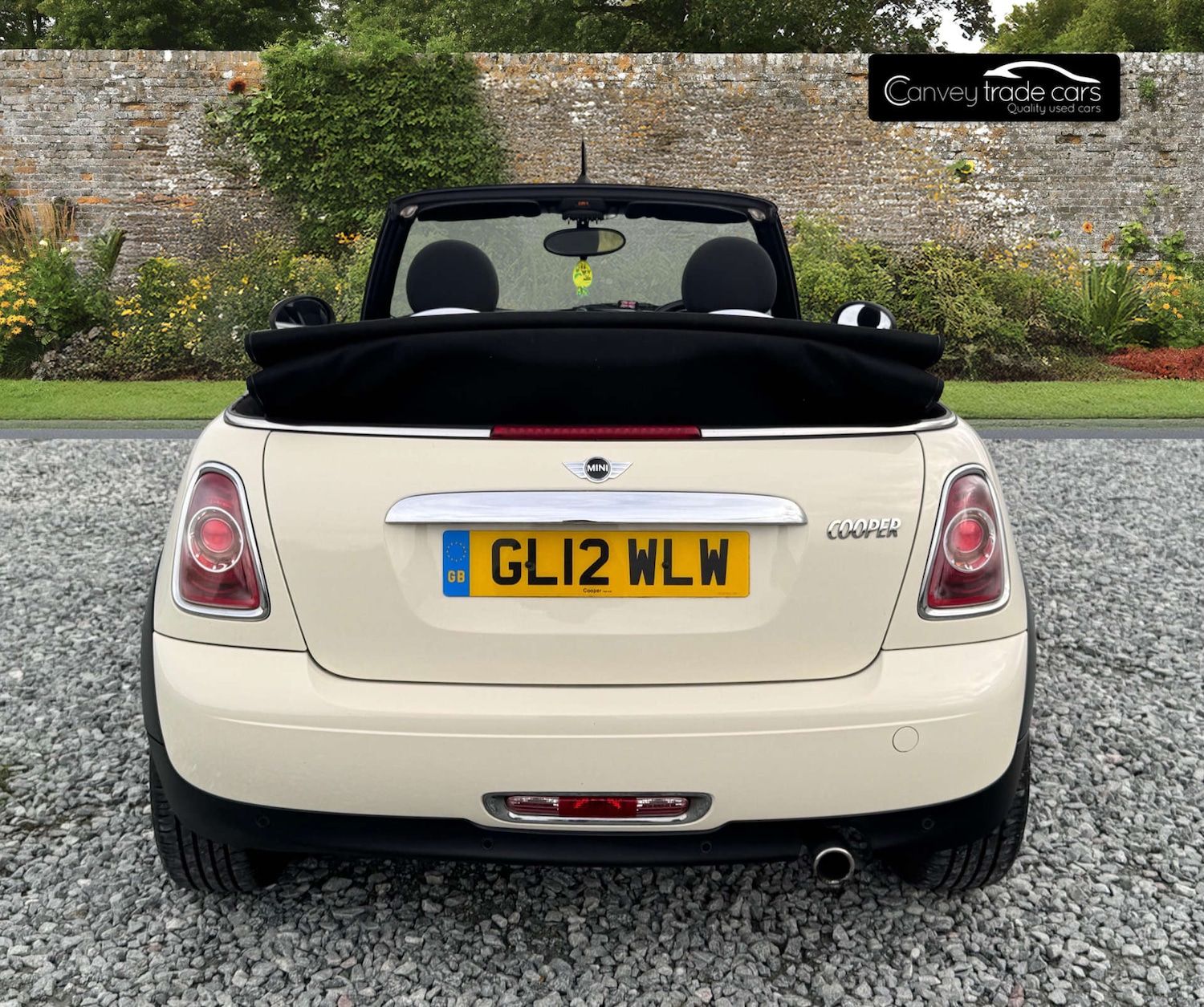 Used MINI Convertible 2012 for sale - 76600670: Photo 8