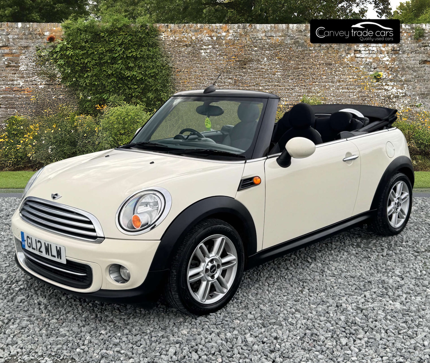 Used MINI Convertible 2012 for sale - 76600670: Photo 9