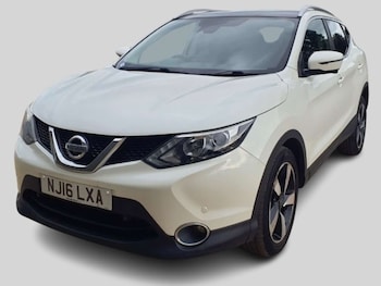 Used Nissan Qashqai 2016 for sale - 76162630: Photo 3