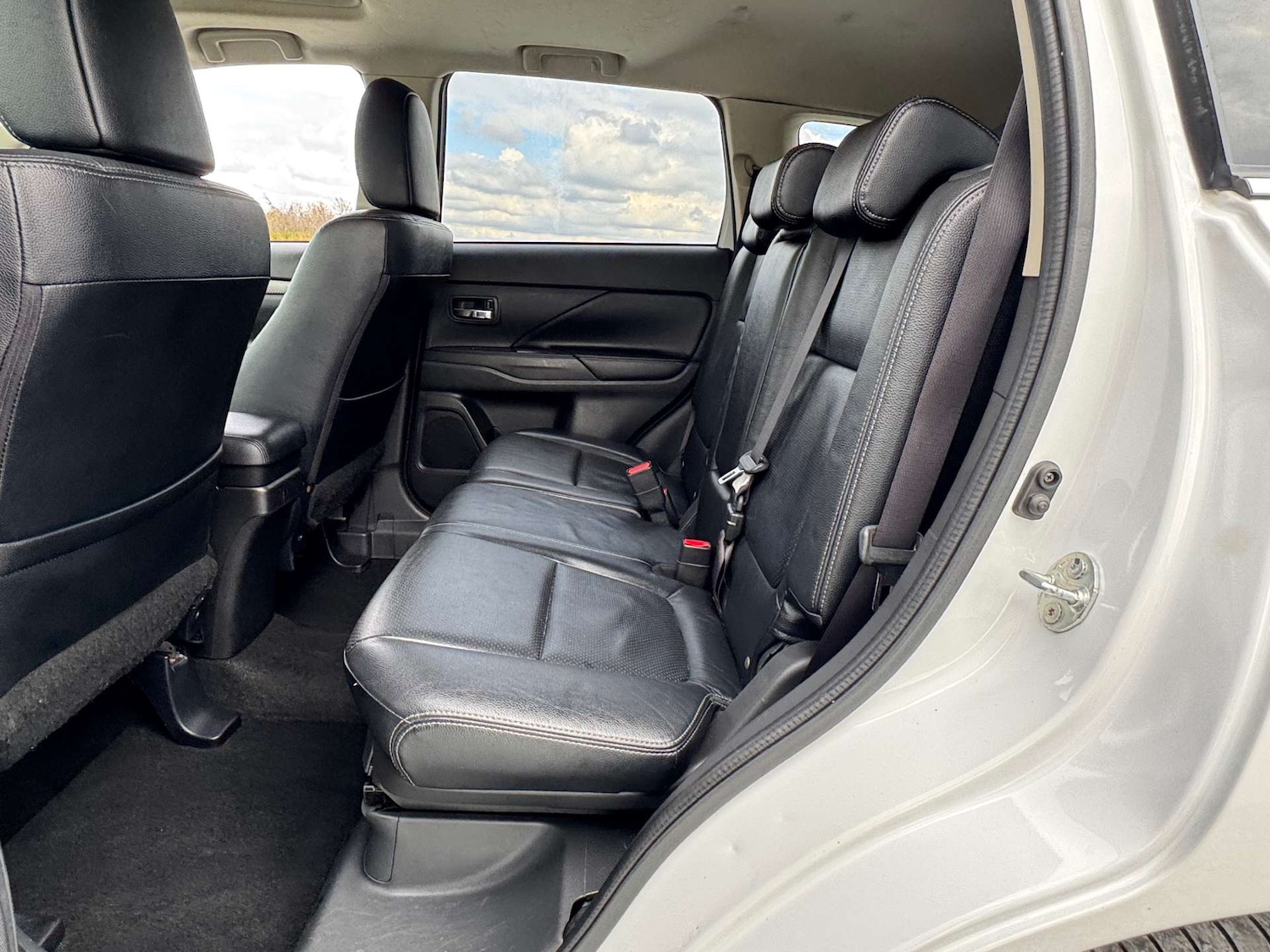 Used Mitsubishi Outlander 2014 for sale - 76117793: Photo 28