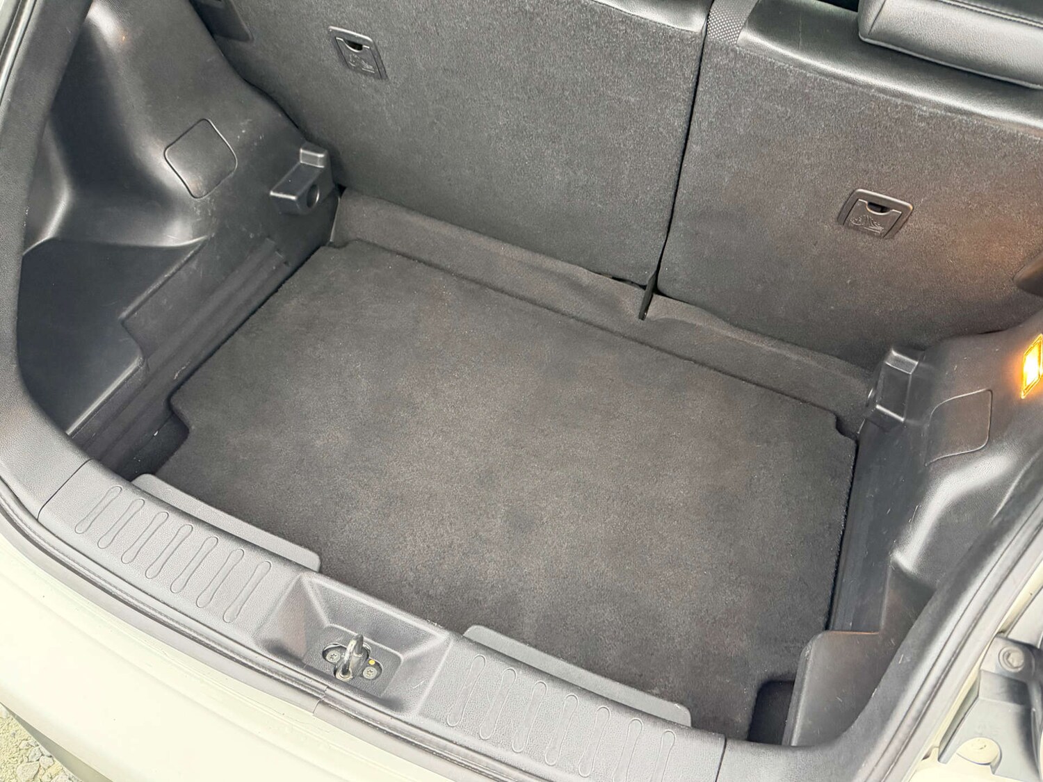 Used Nissan Juke 2016 for sale - 77916378: Photo 38