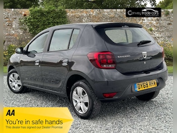 Used Dacia Sandero 2019 for sale - 76117758: Photo 2