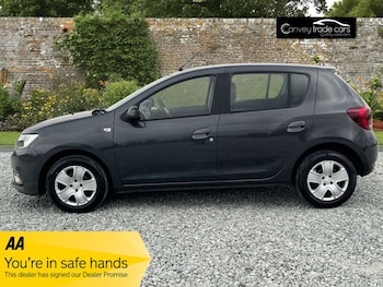 Used Dacia Sandero 2019 for sale - 76117758: Photo 3