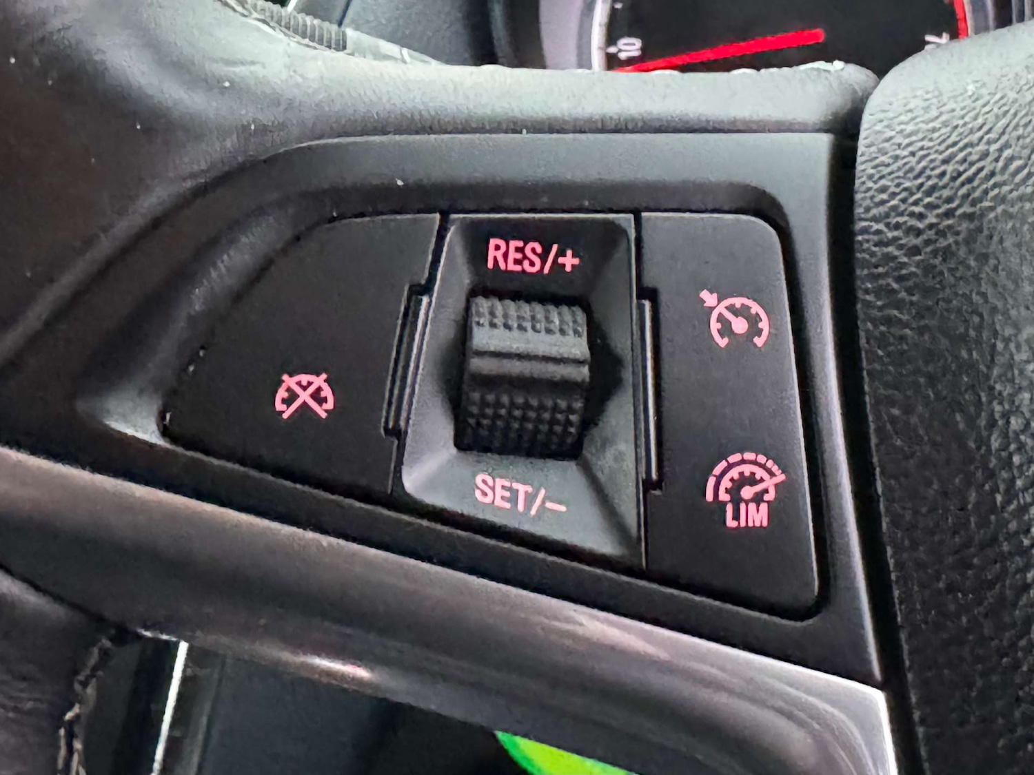 Used Vauxhall Mokka 2015 for sale - 77641698: Photo 33