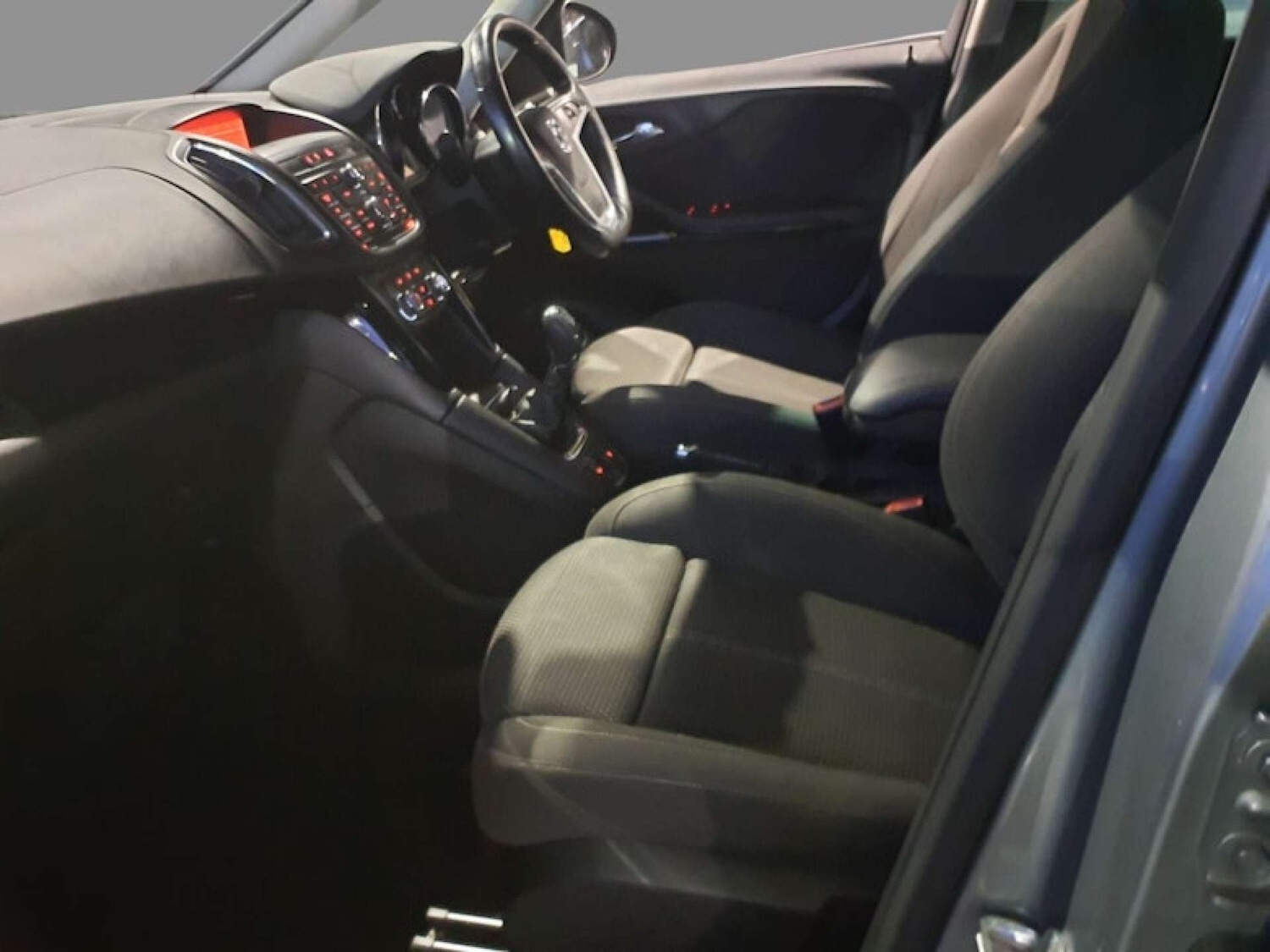 Used Vauxhall Zafira 2014 for sale - 77641712: Photo 8