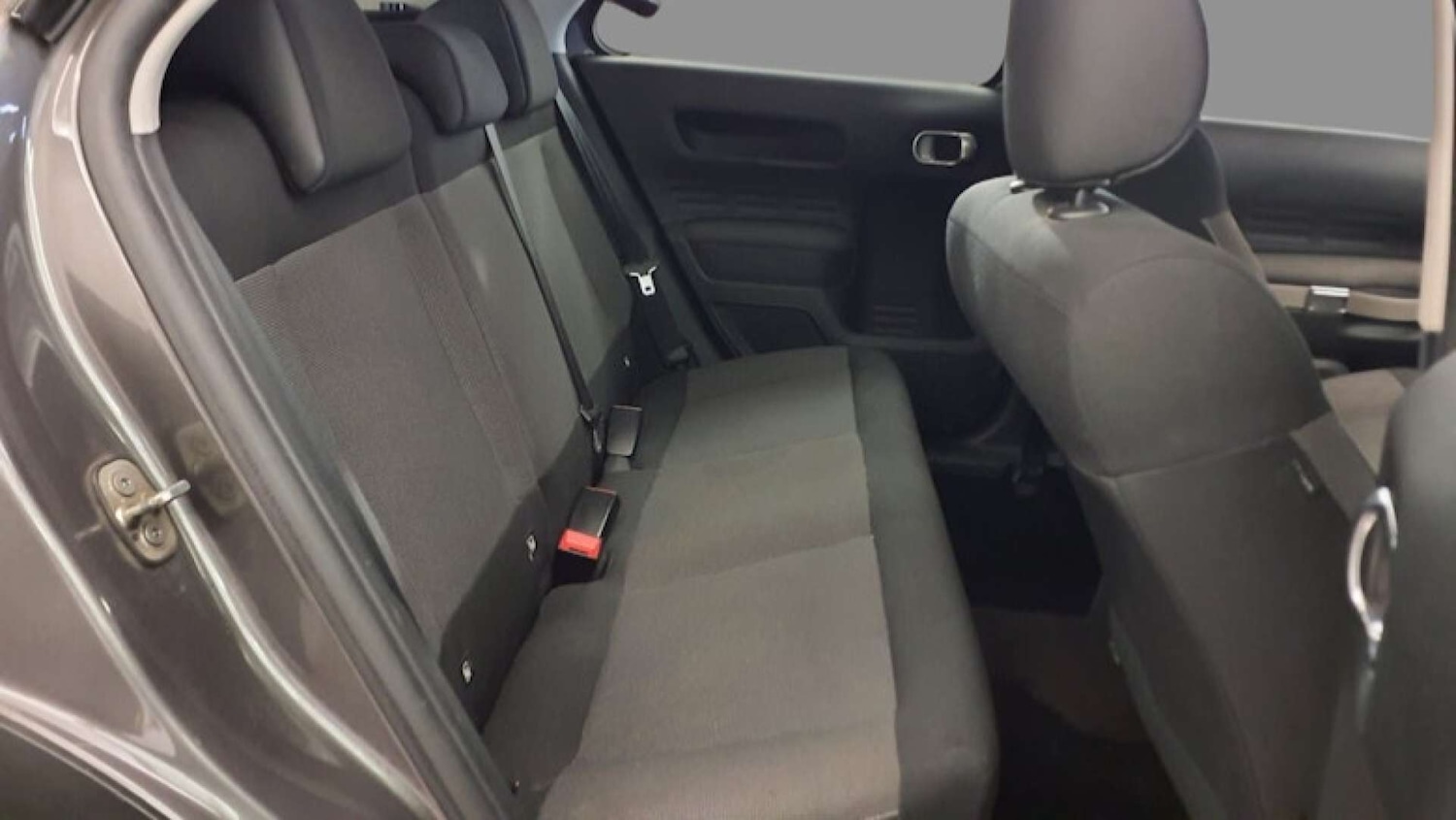 Used Citroen C4 Cactus 2018 for sale - 76162647: Photo 6