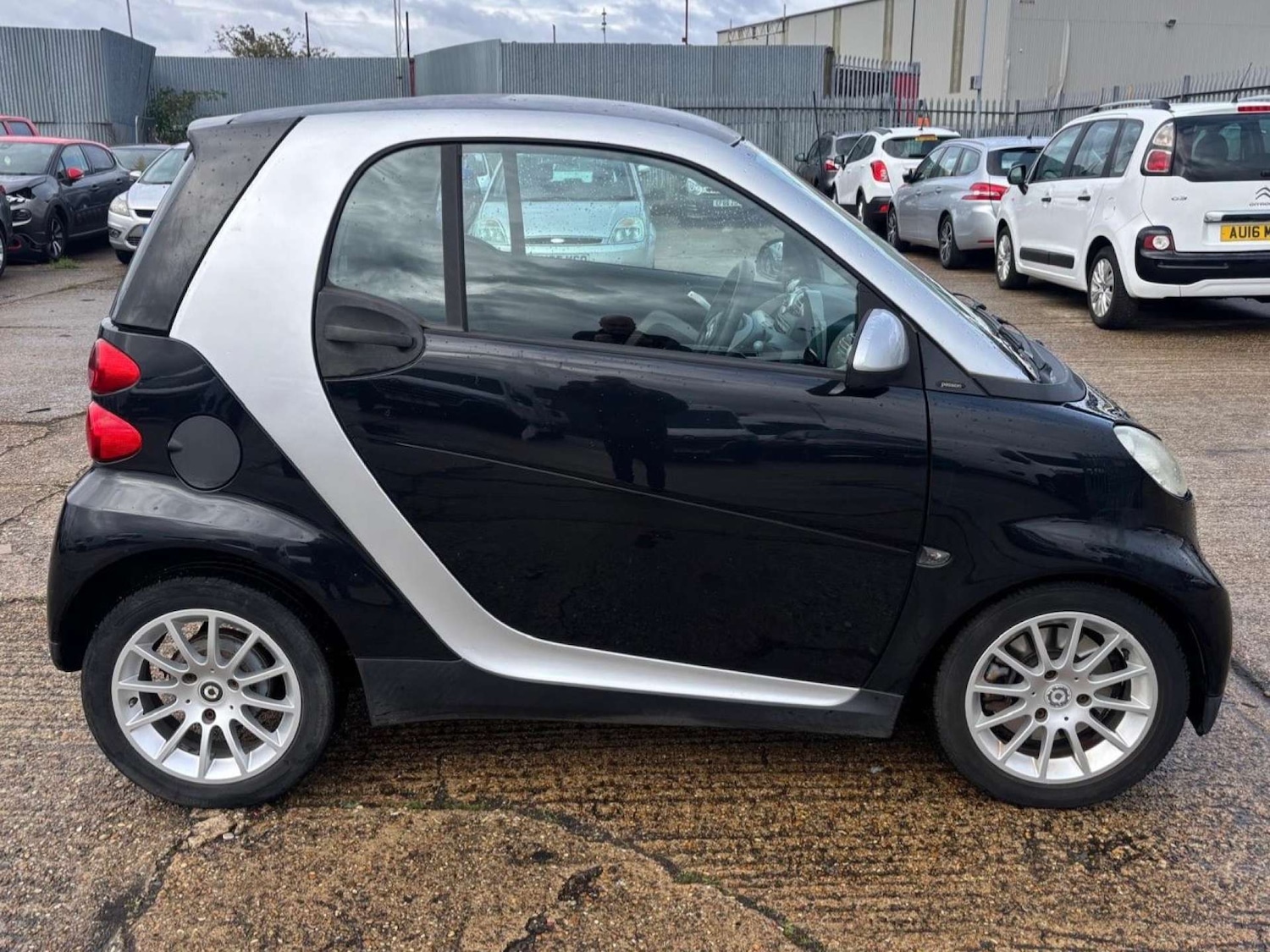 Used smart fortwo 2009 for sale - 76352596: Photo 6