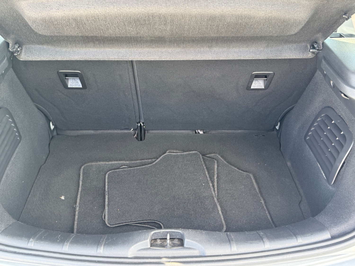 Used Citroen C3 2015 for sale - 76117763: Photo 30