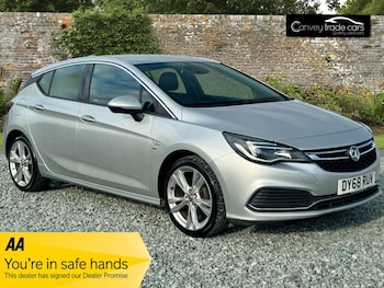 Used Vauxhall Astra 2018 for sale - 76117790: Photo