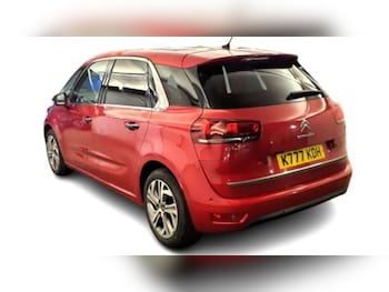 Used Citroen C4 Picasso 2015 for sale - 76117764: Photo 2