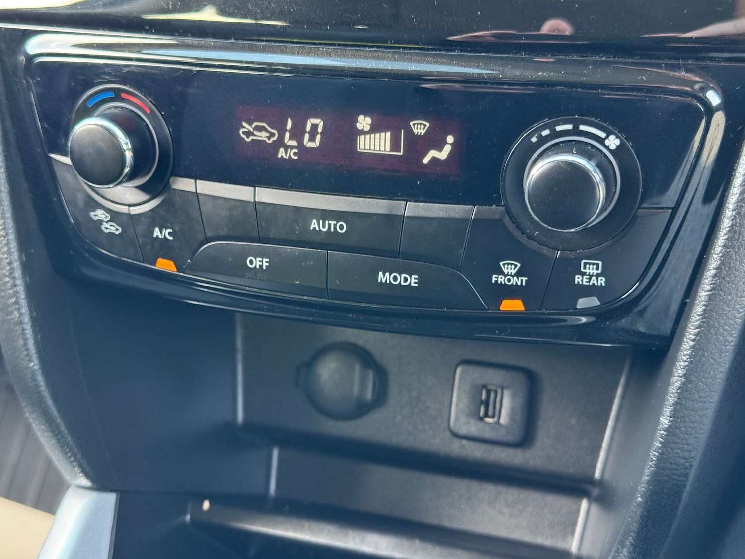 Used Suzuki Vitara 2015 for sale - 77641643: Photo 34