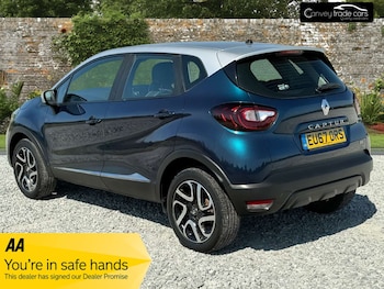 Used Renault Captur 2017 for sale - 78297132: Photo