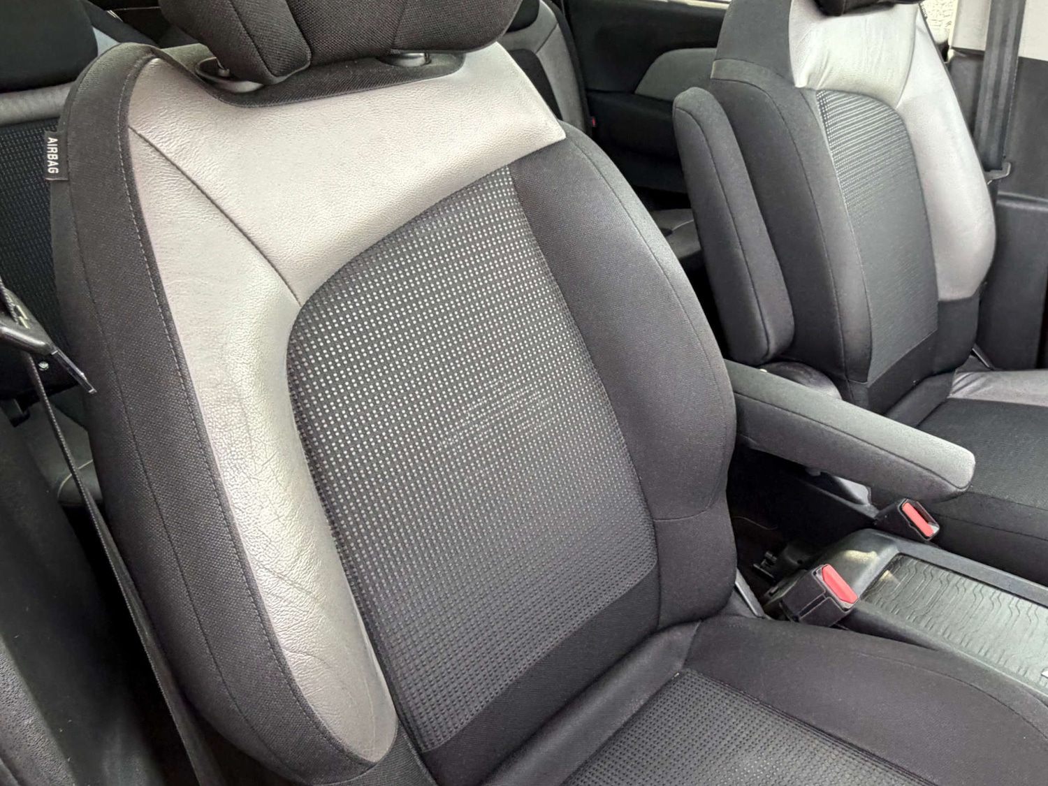 Used Citroen Grand C4 Picasso 2017 for sale - 77641638: Photo 12