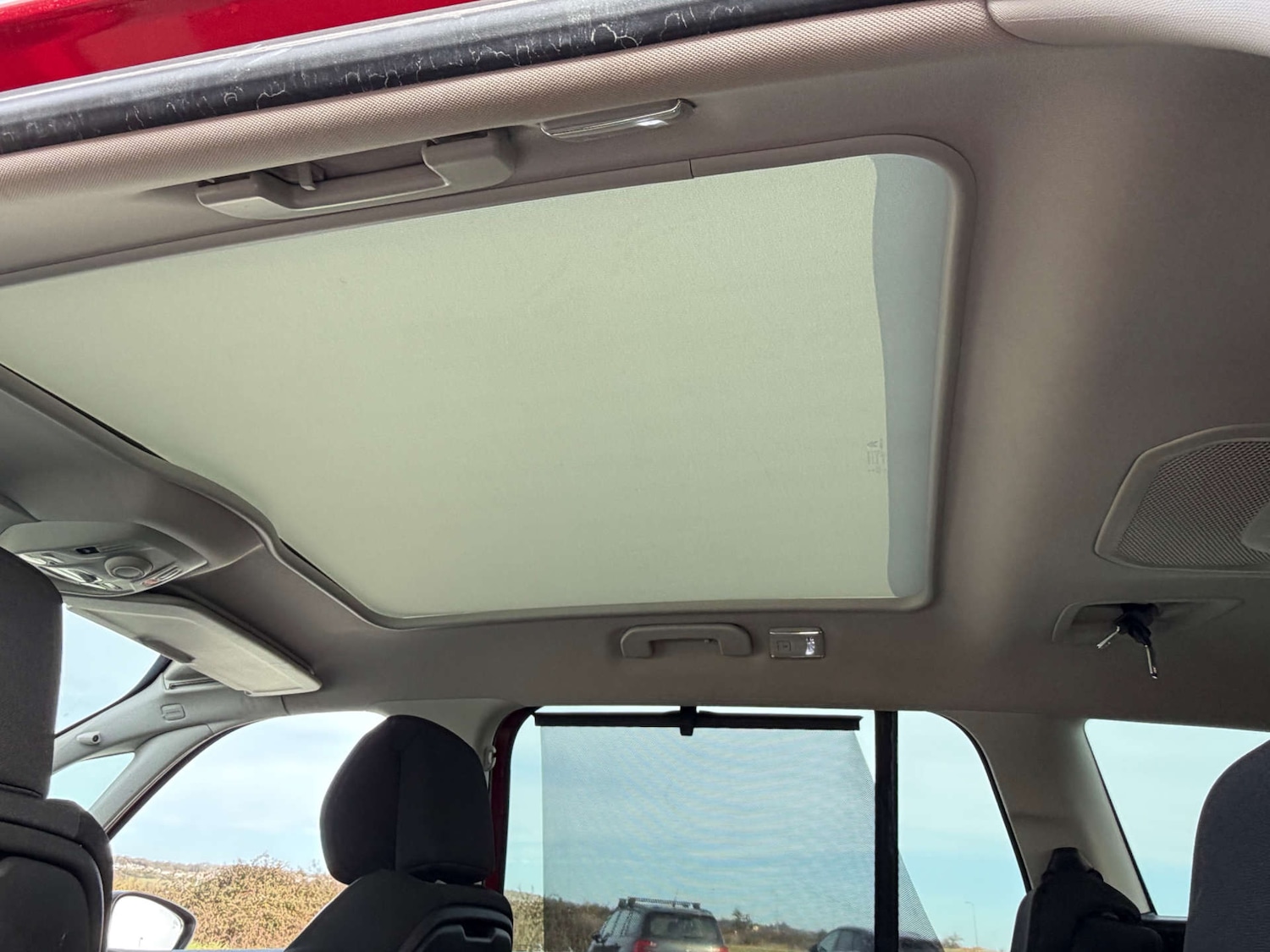 Used Citroen Grand C4 Picasso 2017 for sale - 77641638: Photo 28