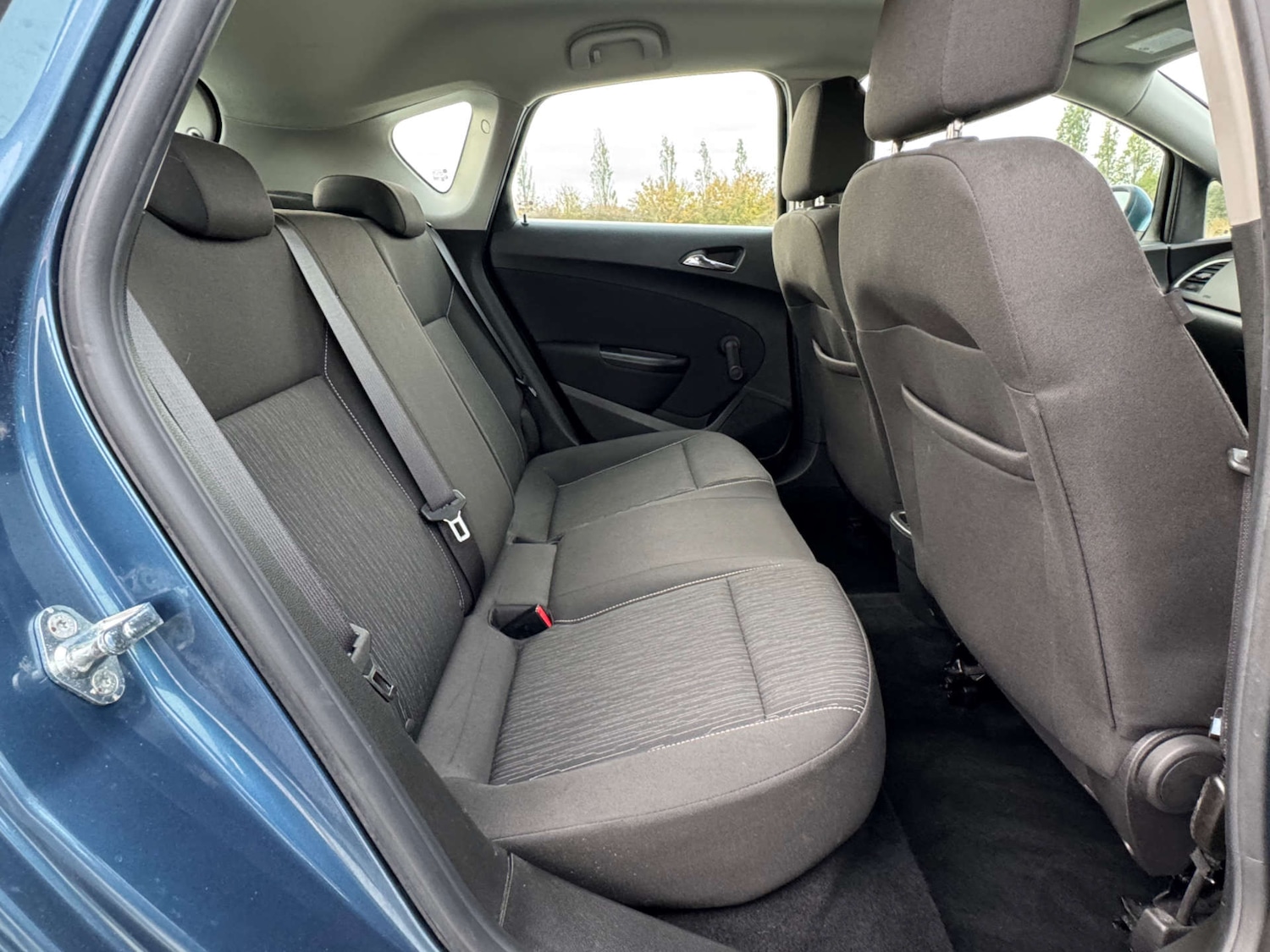 Used Vauxhall Astra 2012 for sale - 76352001: Photo 19