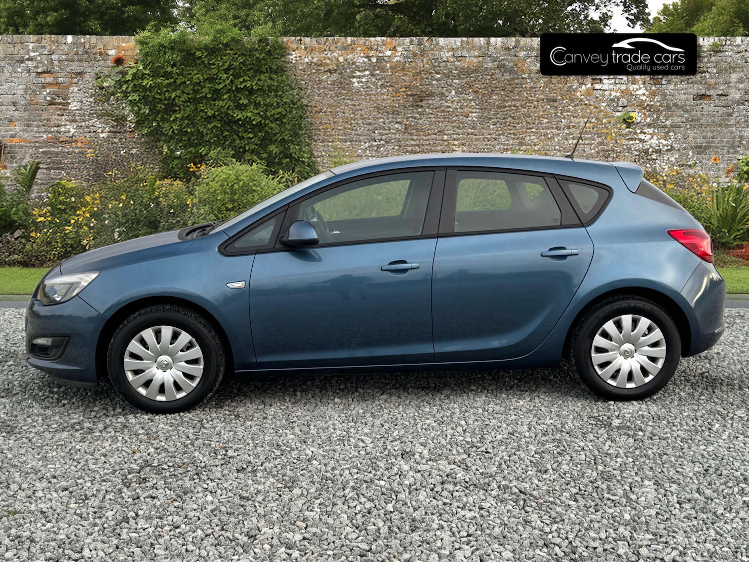 Used Vauxhall Astra 2012 for sale - 76352001: Photo 3