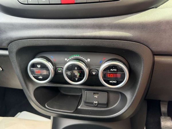 Used Fiat 500L 2013 for sale - 76117747: Photo 28