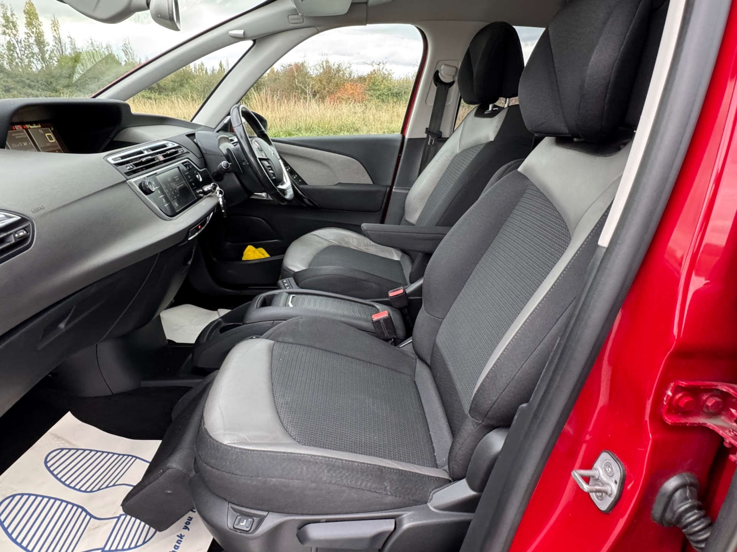 Used Citroen C4 Picasso 2015 for sale - 76363829: Photo 17