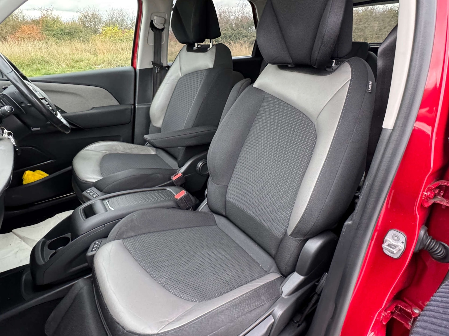 Used Citroen C4 Picasso 2015 for sale - 76363829: Photo 18