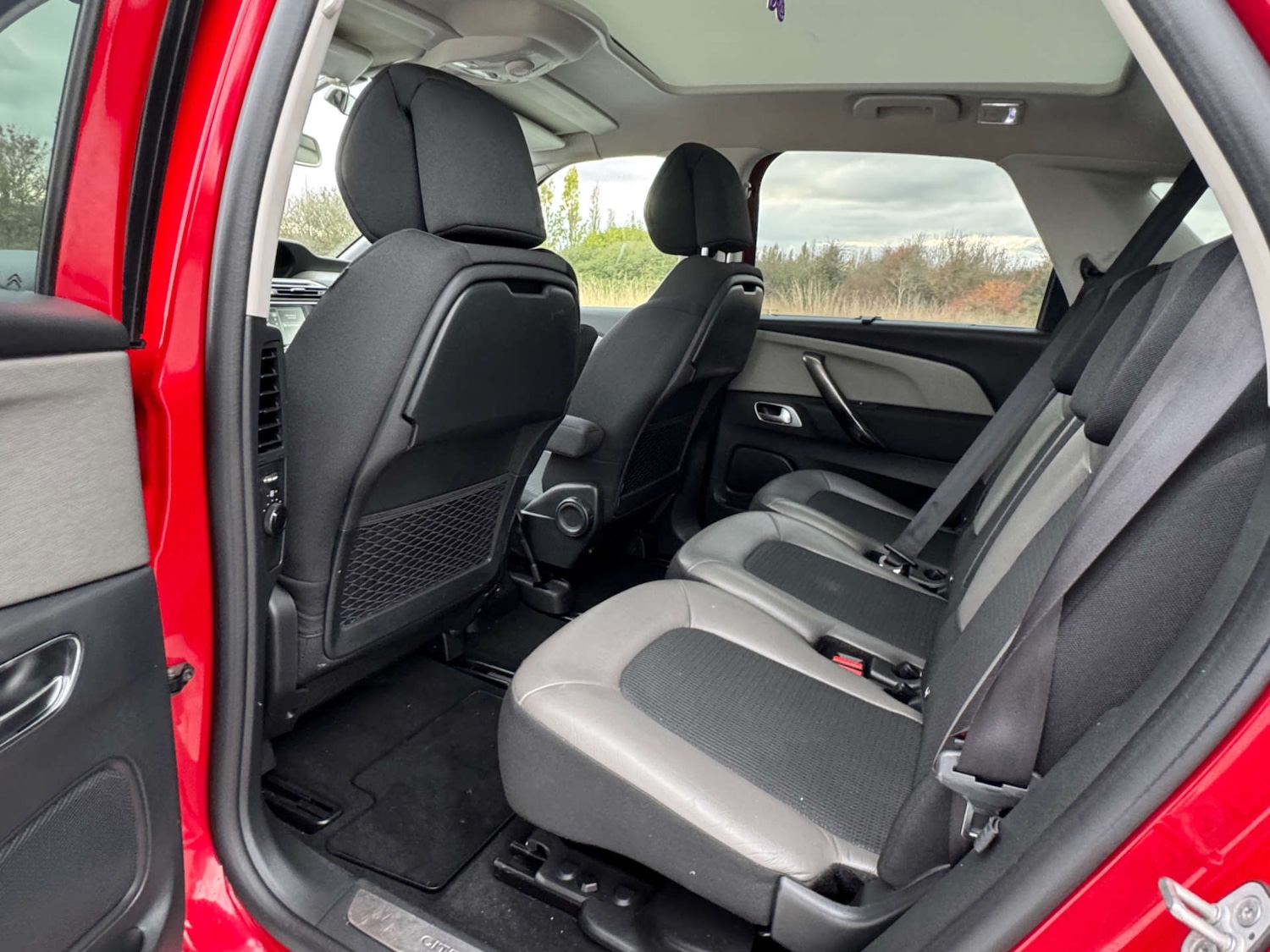 Used Citroen C4 Picasso 2015 for sale - 76363829: Photo 23