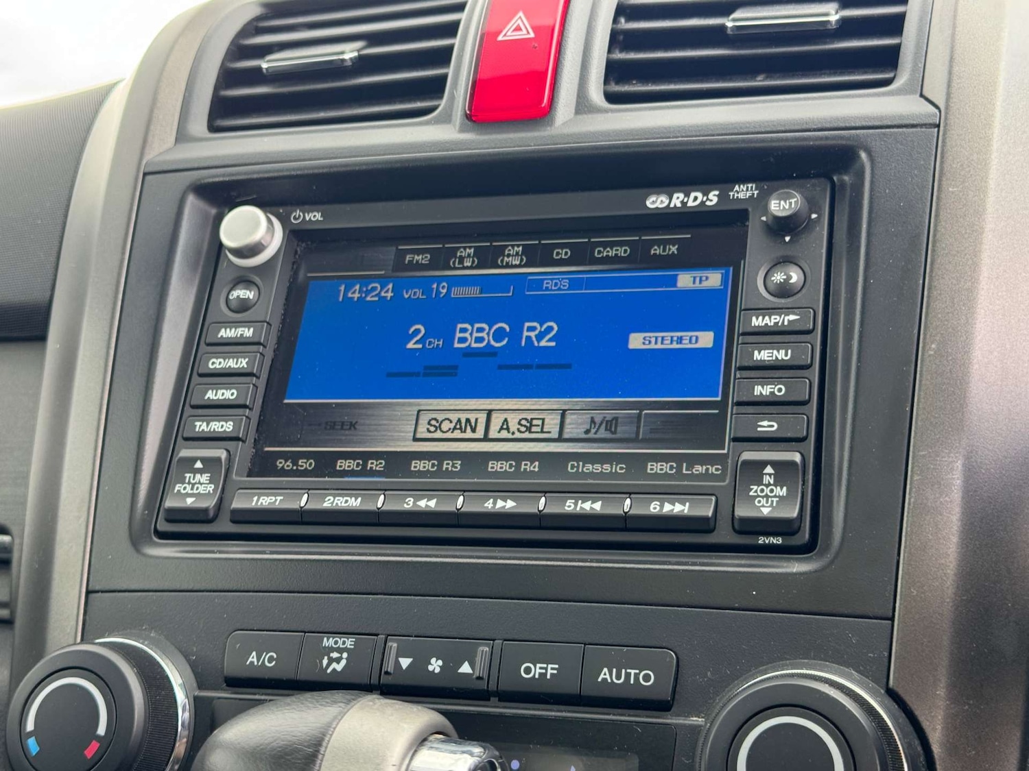 Used Honda CR-V 2011 for sale - 76363693: Photo 43