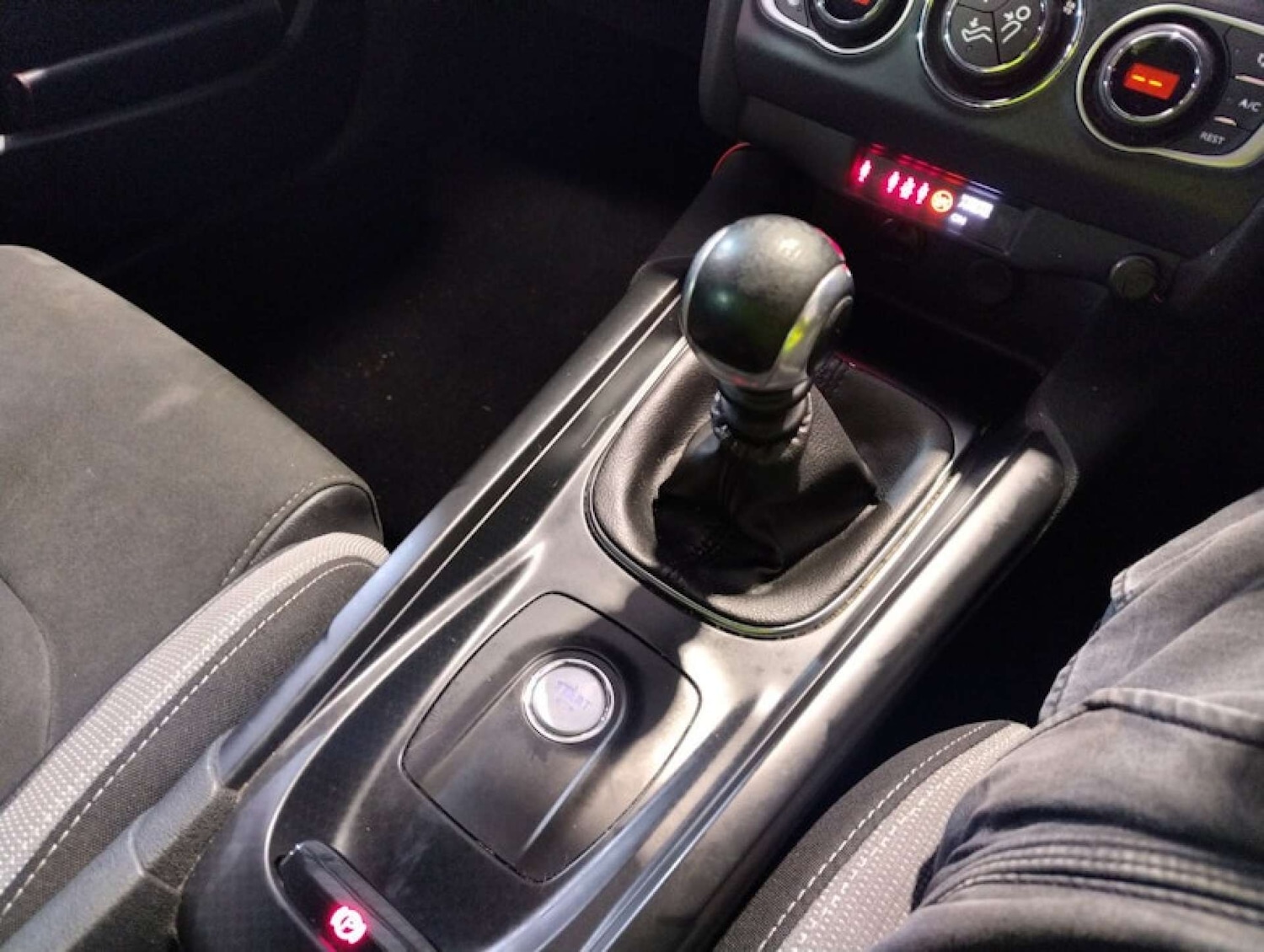 Used DS Automobiles DS 4 2018 for sale - 76643000: Photo 13