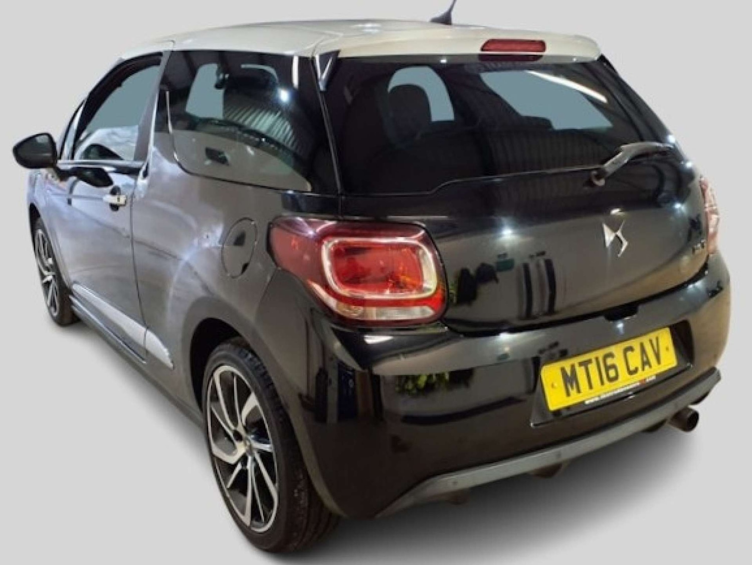 Used DS Automobiles DS 3 2016 for sale - 76643002: Photo 2