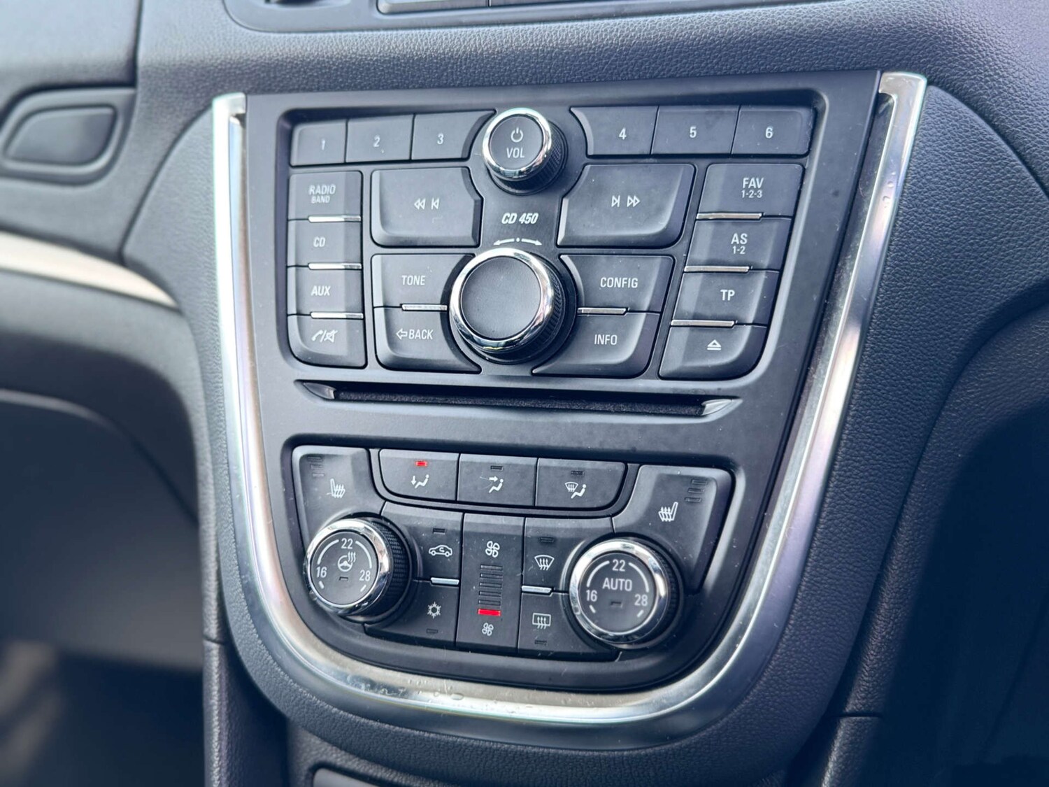 Used Vauxhall Mokka 2016 for sale - 77641665: Photo 33